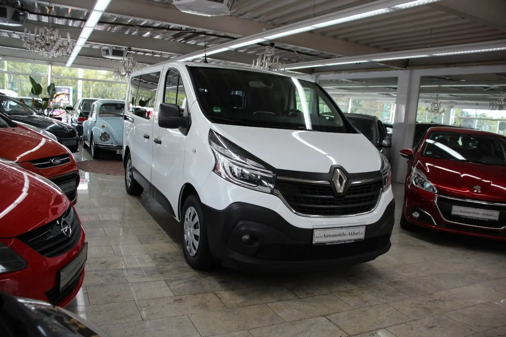 Renault Trafic Combi L1H1 2,8t Life 9-Sitzer Weiß - 2