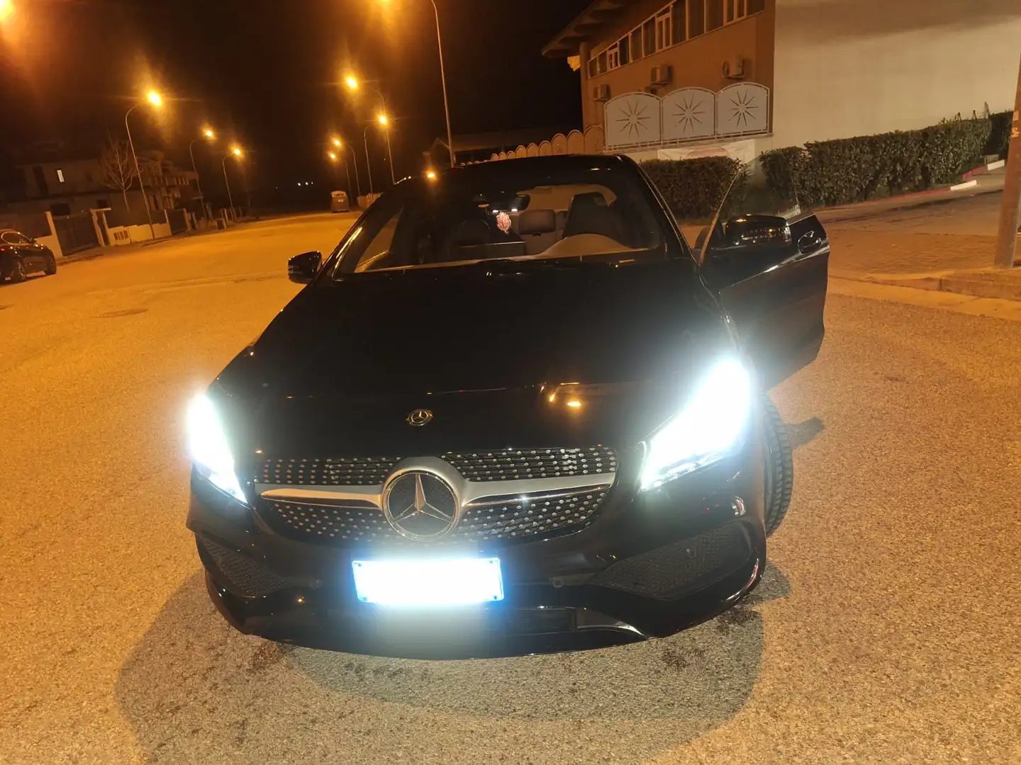 Mercedes-Benz 220 Premium amg - 1