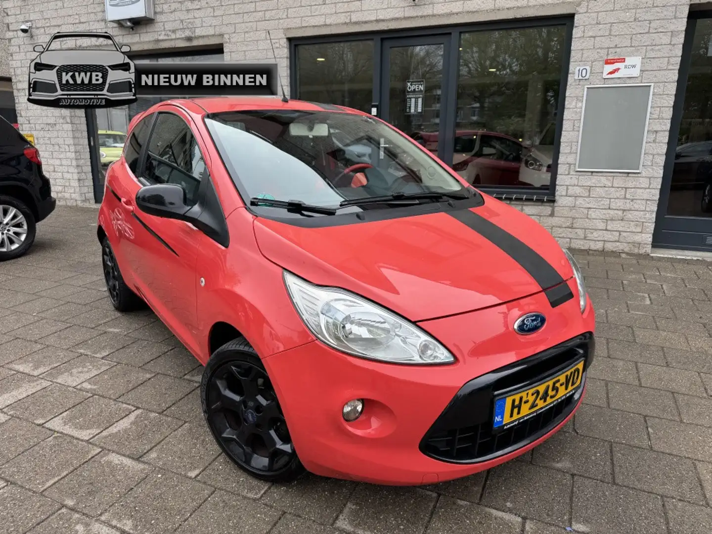 Ford Ka/Ka+ 1.2 Individual Carbon Interieur unieke auto Rouge - 1
