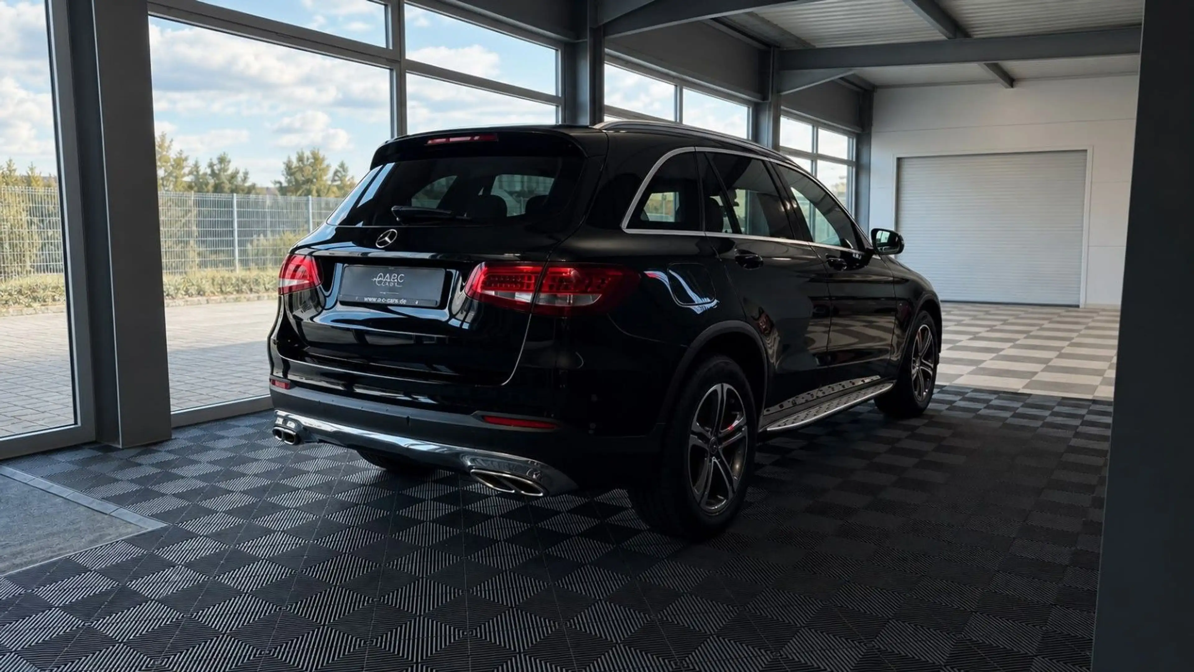 Mercedes-Benz GLC 220 d 4Matic/ — photo 4