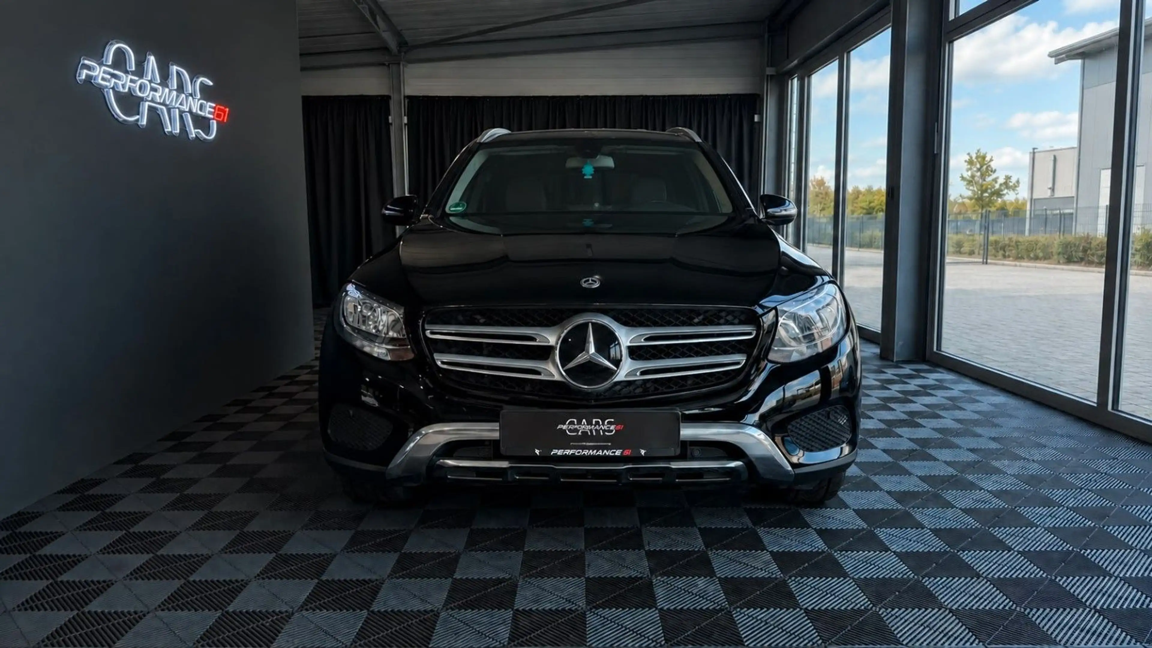 Mercedes-Benz GLC 220 d 4Matic/ — photo 2
