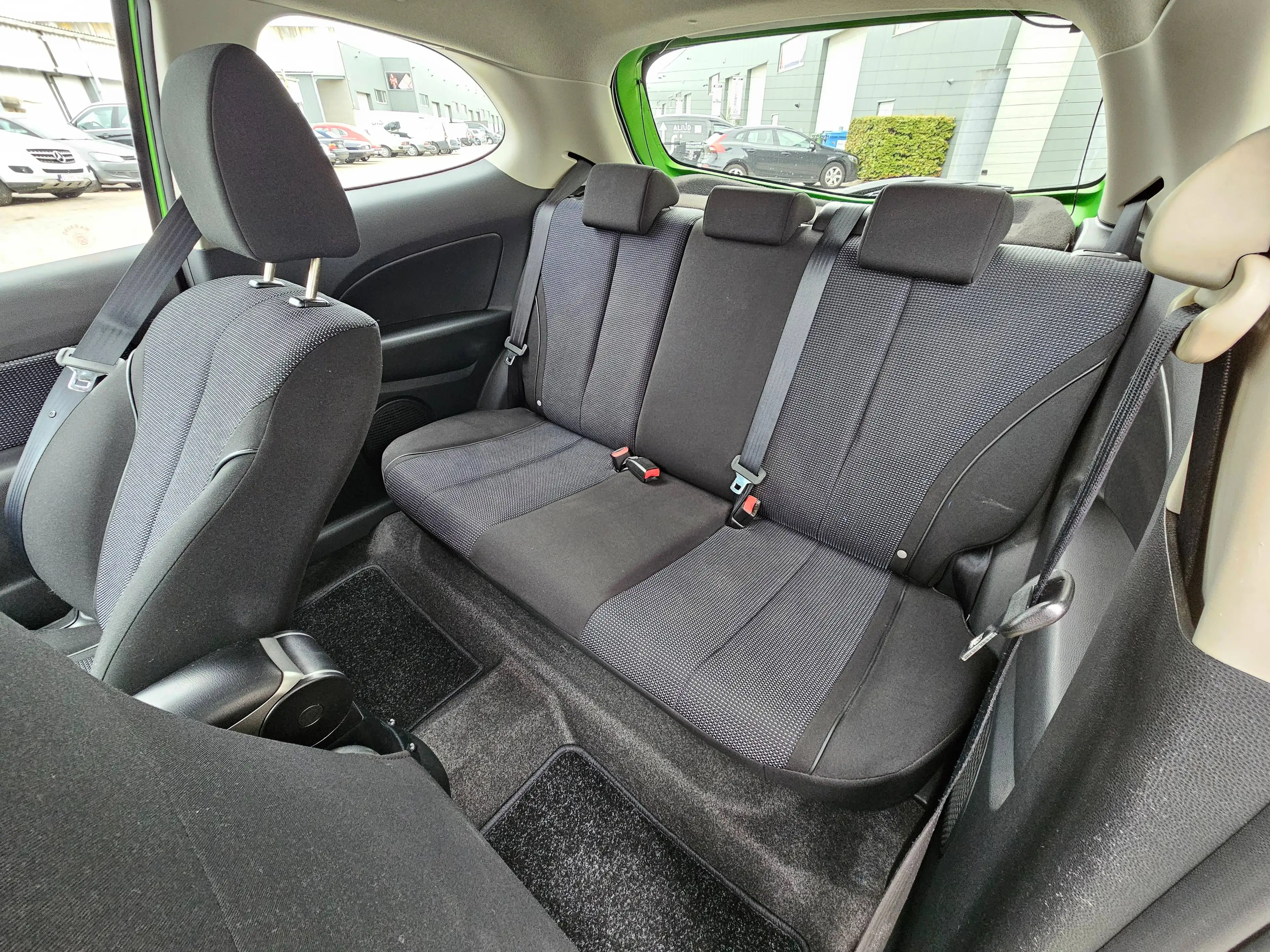 Mazda 2 2 1.3i Sport — photo 10