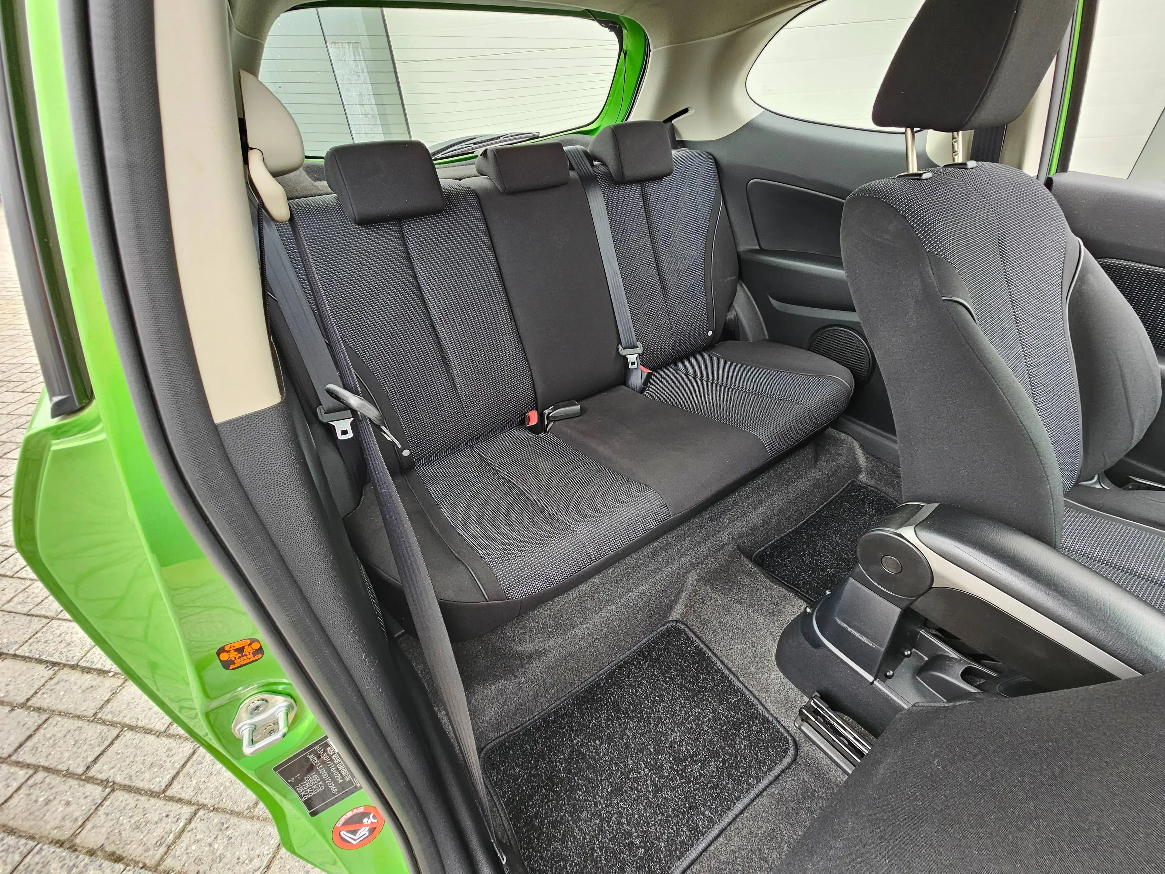 Mazda 2 2 1.3i Sport — photo 14