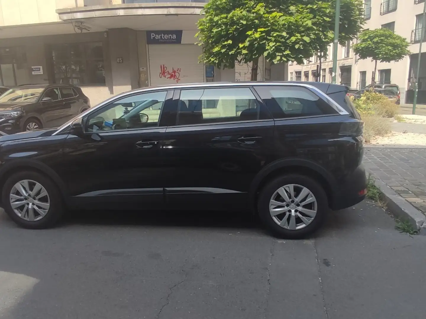 Peugeot 5008 Peugeot 5008 automatique a .vendre 0488577626 Černá - 2
