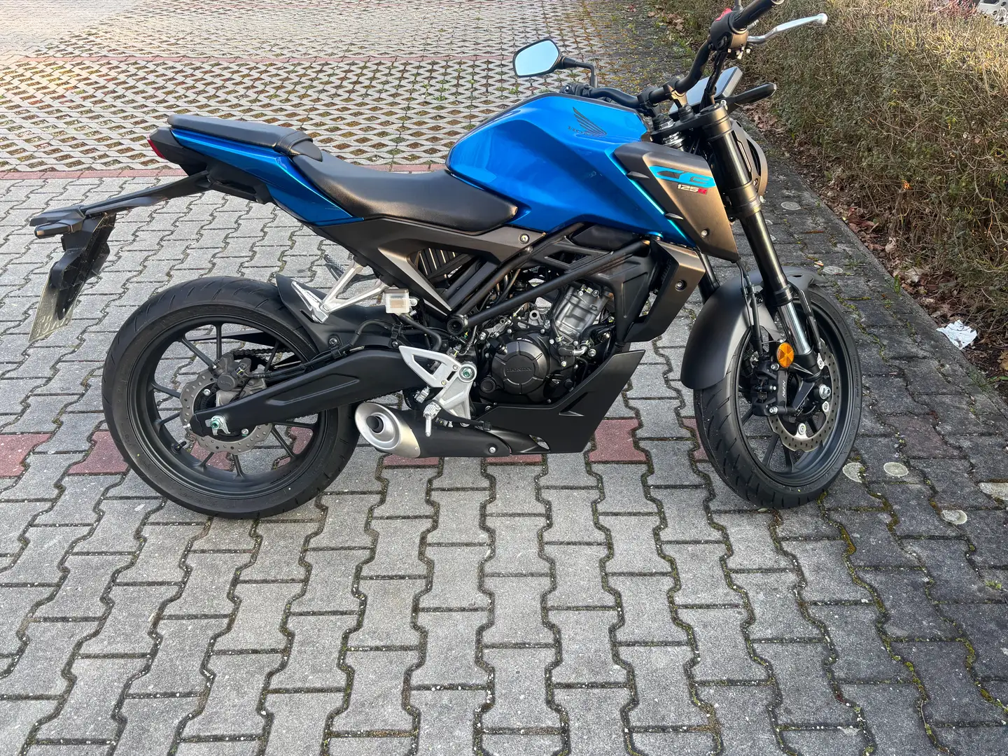 Honda CB 125 Albastru - 2