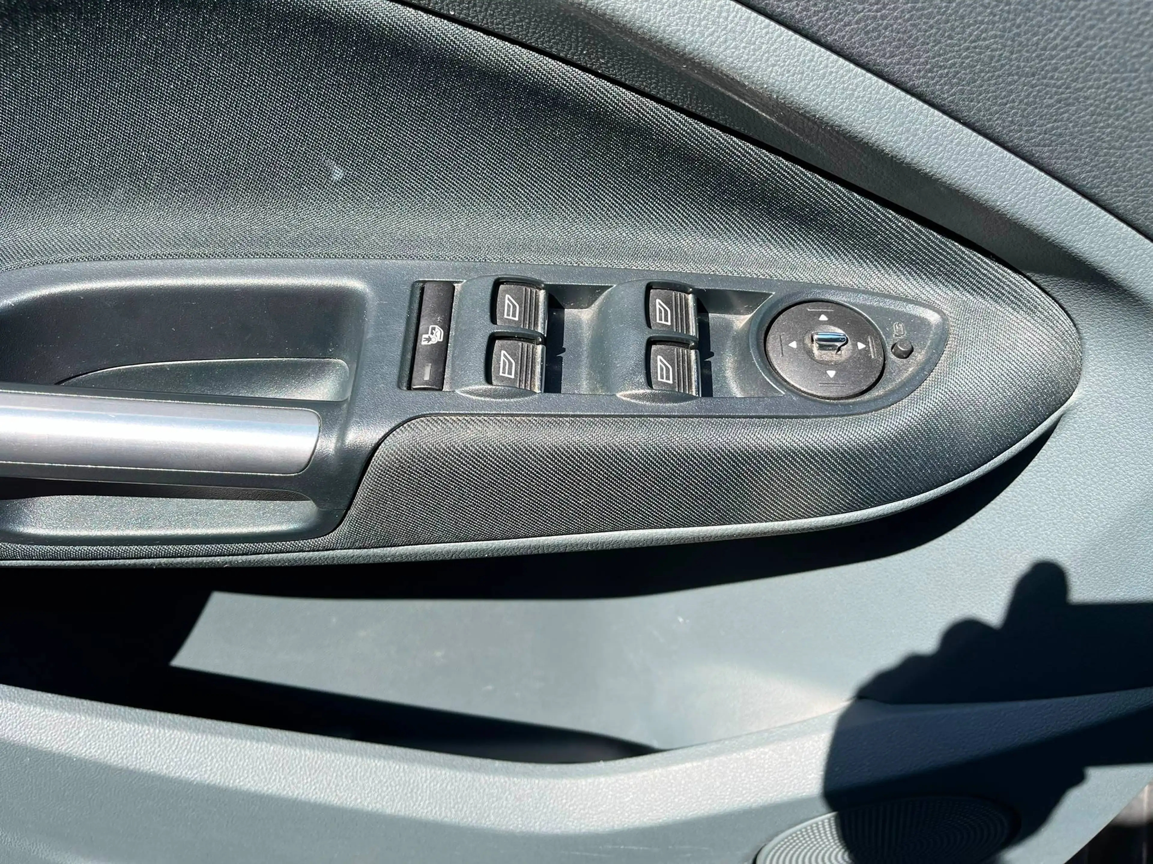 Ford Grand C-Max Grand C-Max 1.6 Ti-VCT Titanium — photo 8