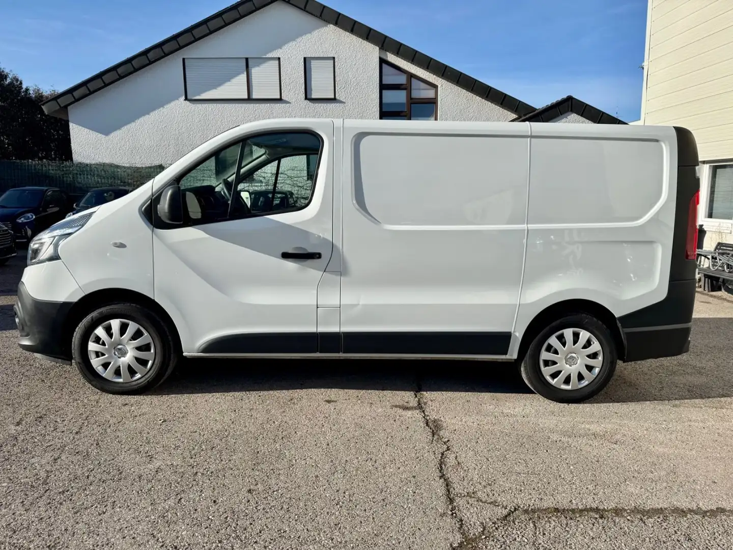 Renault Trafic L1H1 1000 1.6 dCi 95ps Grand Confort E6 Weiß - 2