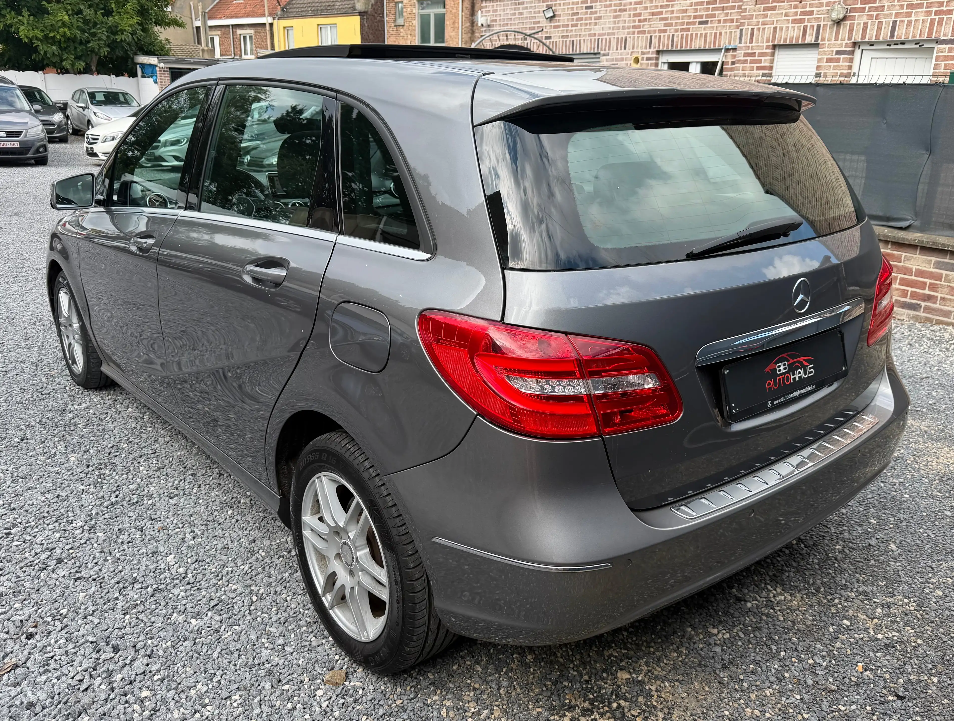 Mercedes-Benz B 180 B 180 *Panoramique*1An-Garantie* — photo 2