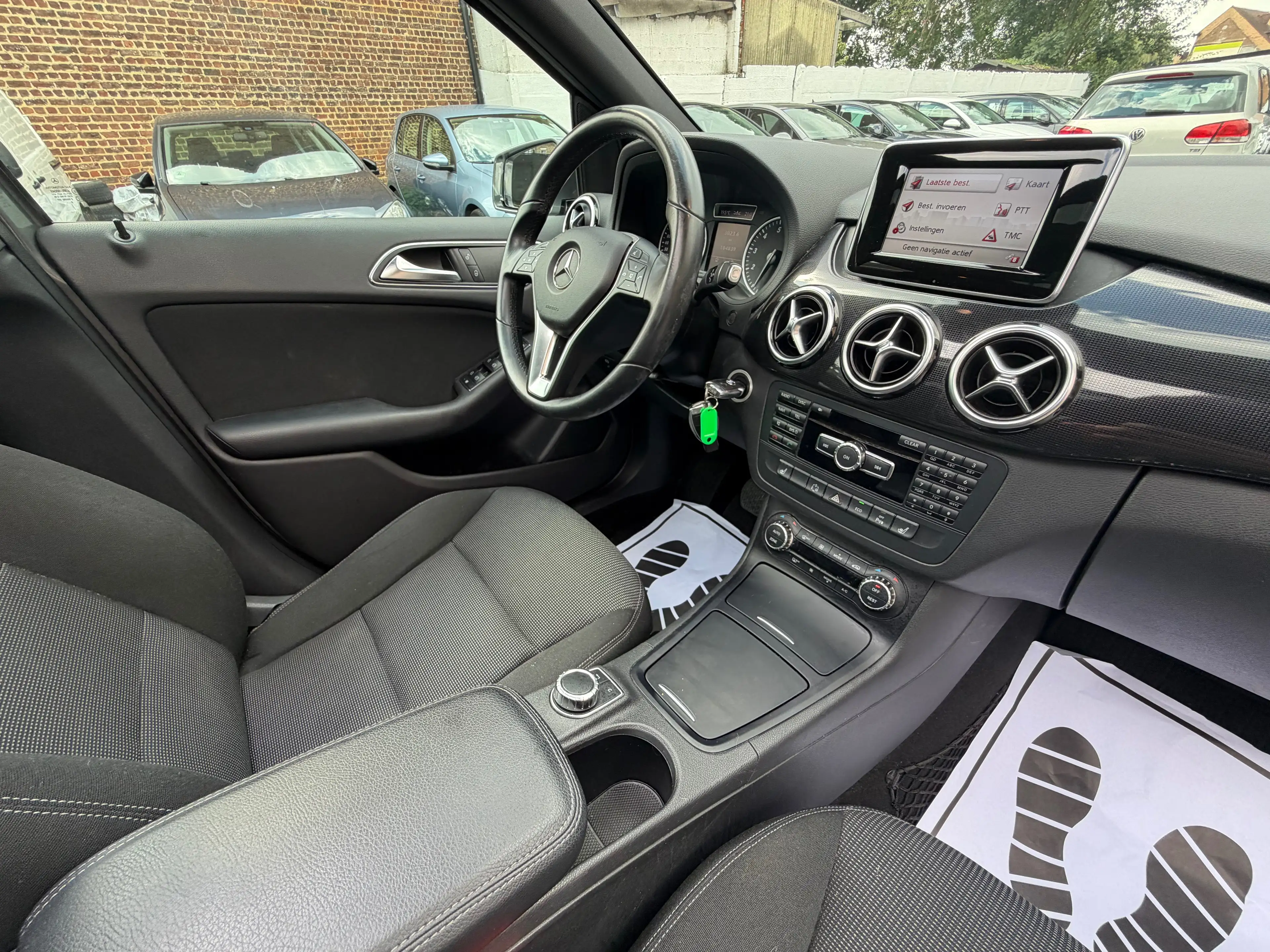 Mercedes-Benz B 180 B 180 *Panoramique*1An-Garantie* — photo 13