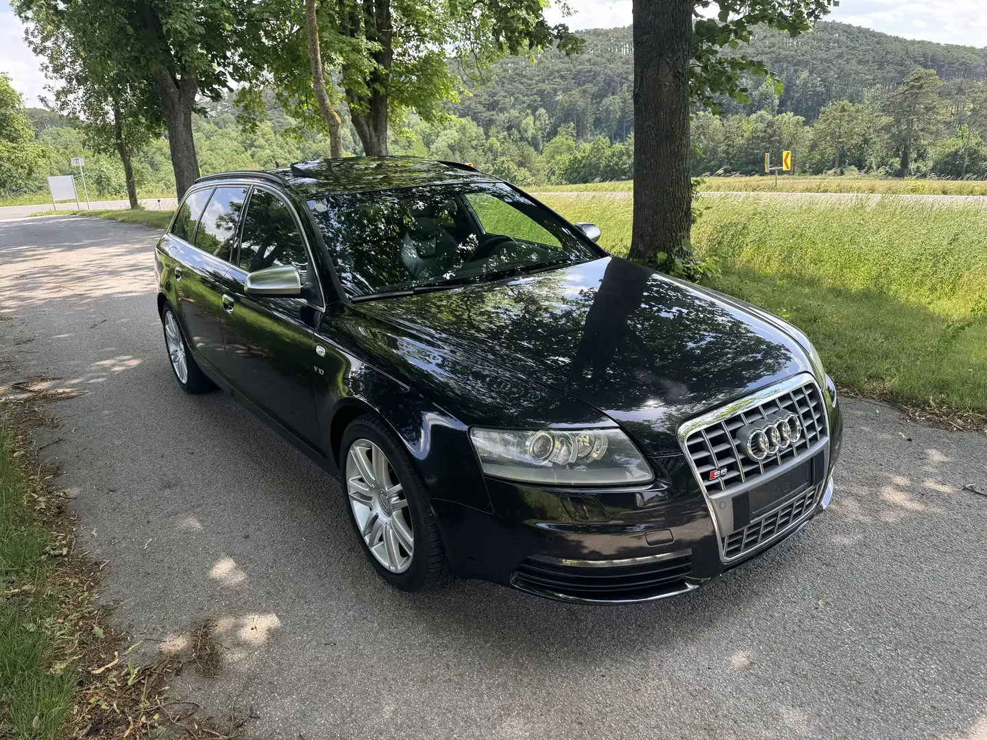 Audi S6 5.2 V10 Avant - 2