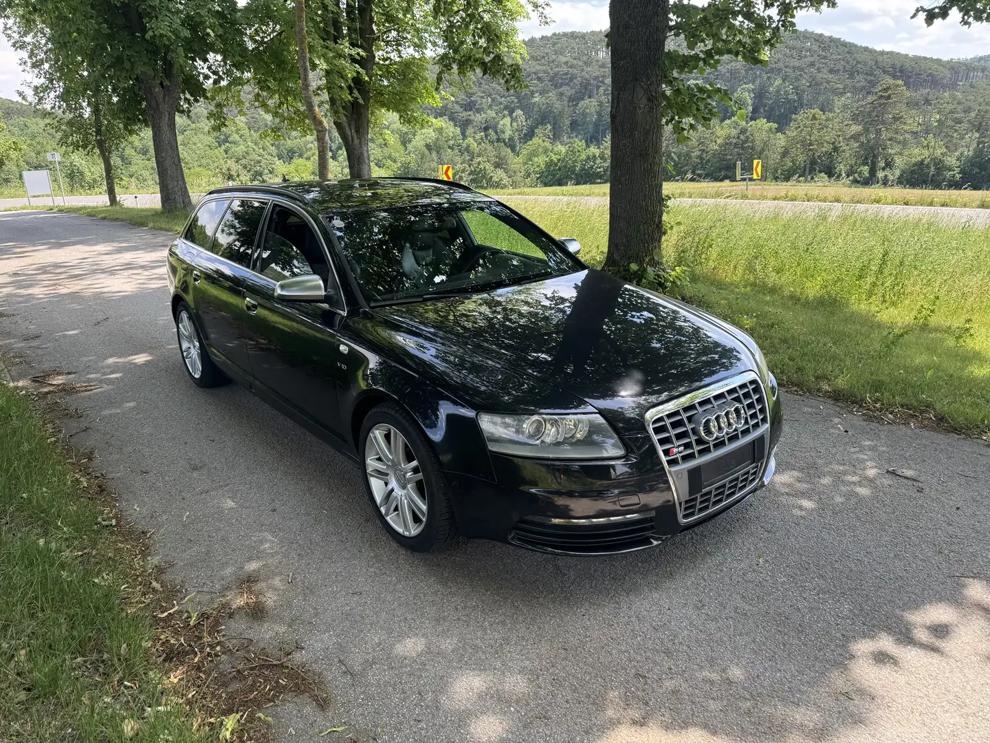Audi S6 5.2 V10 Avant - 1