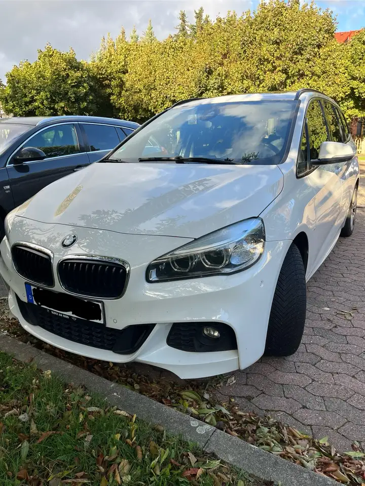 BMW 220