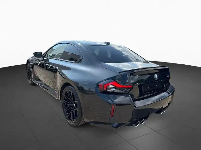 BMW M2 view 9