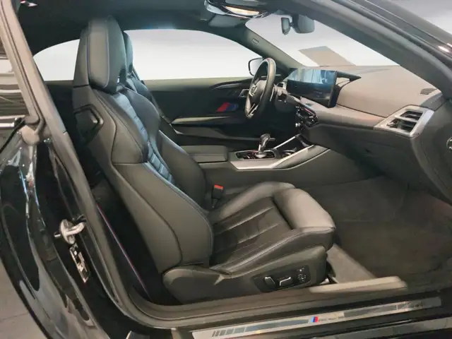 BMW M2 view 7