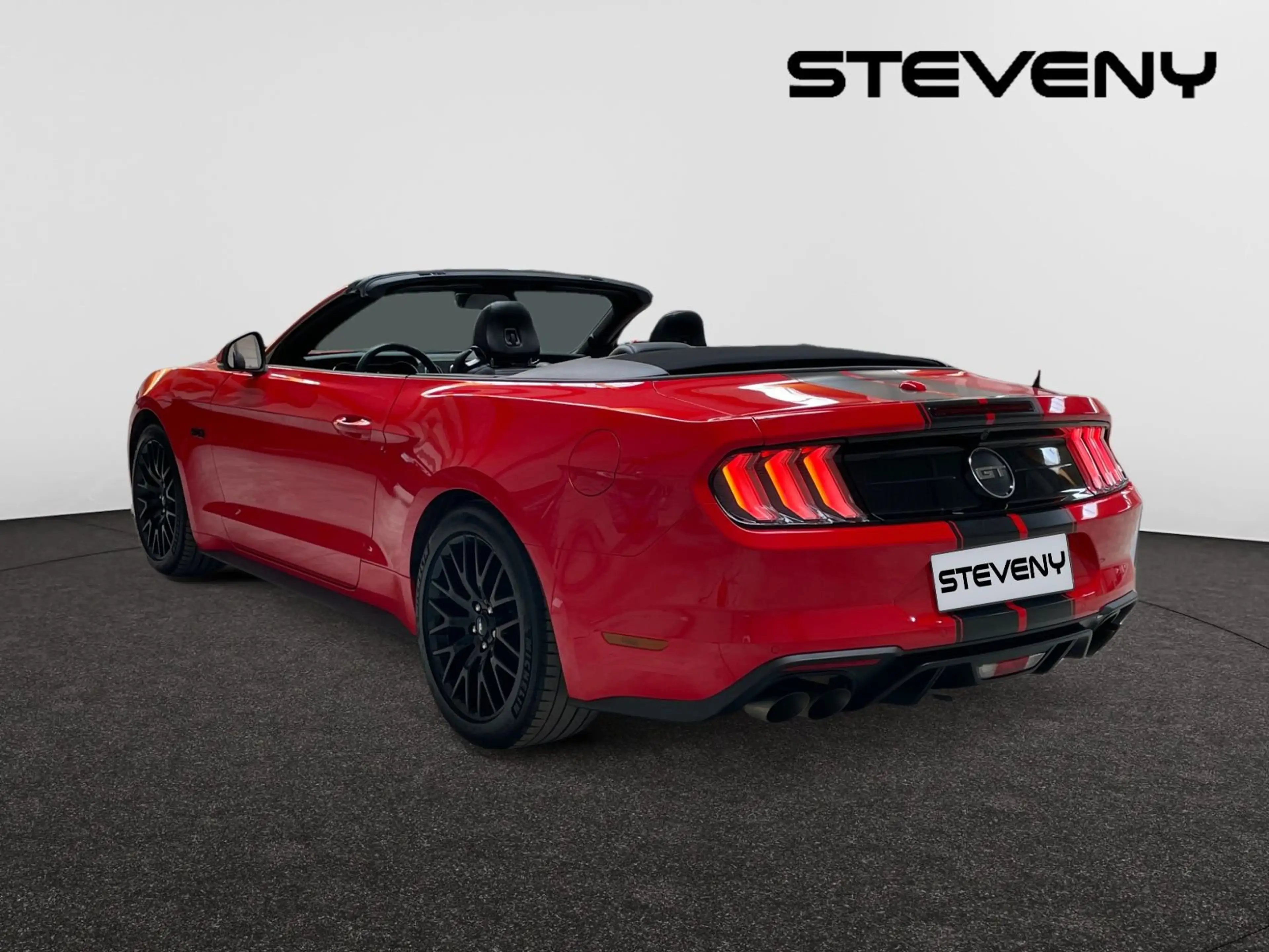 Ford Mustang 5.0L V8 446CV GT AUTO — photo 3
