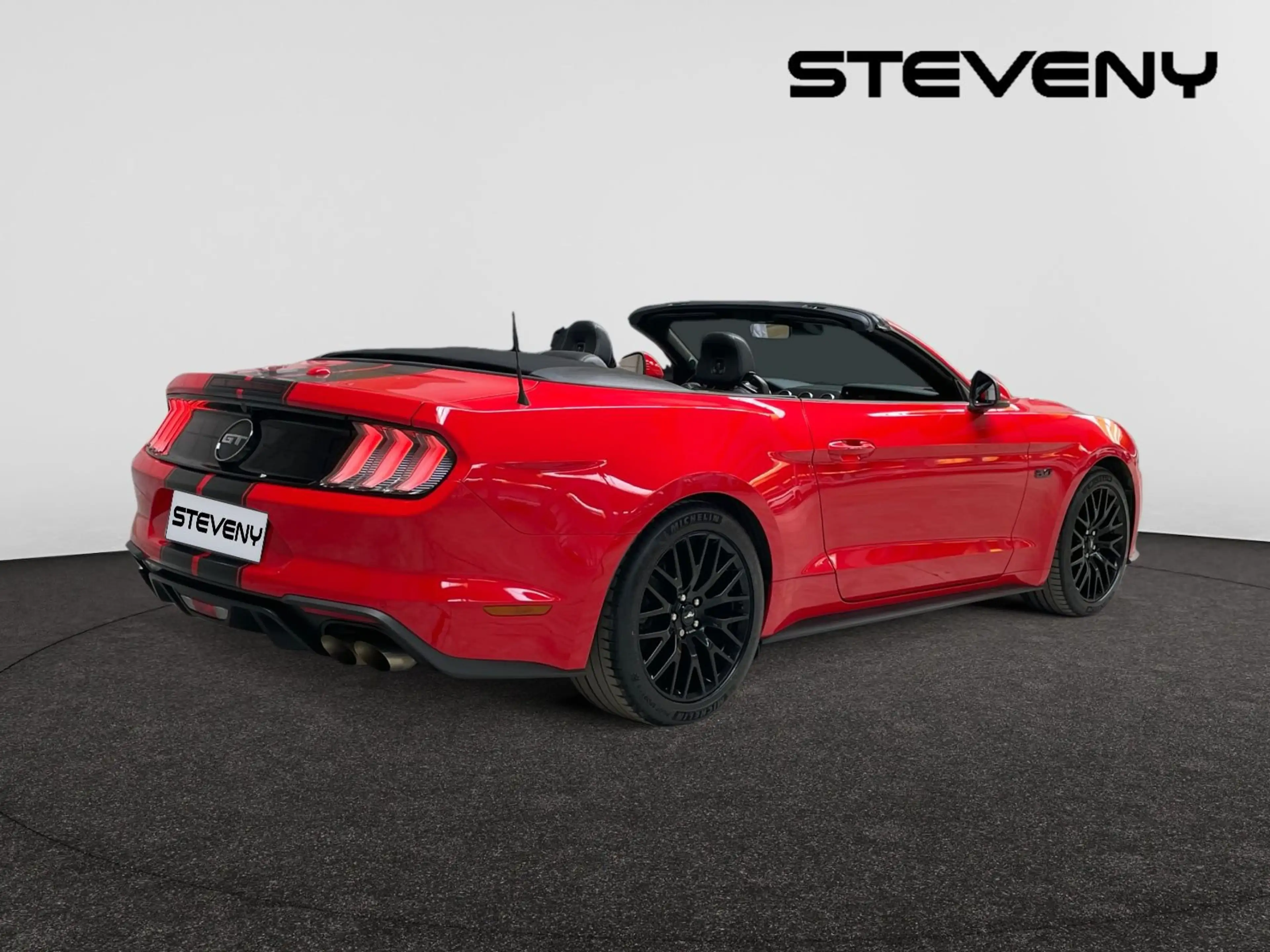 Ford Mustang 5.0L V8 446CV GT AUTO — photo 4