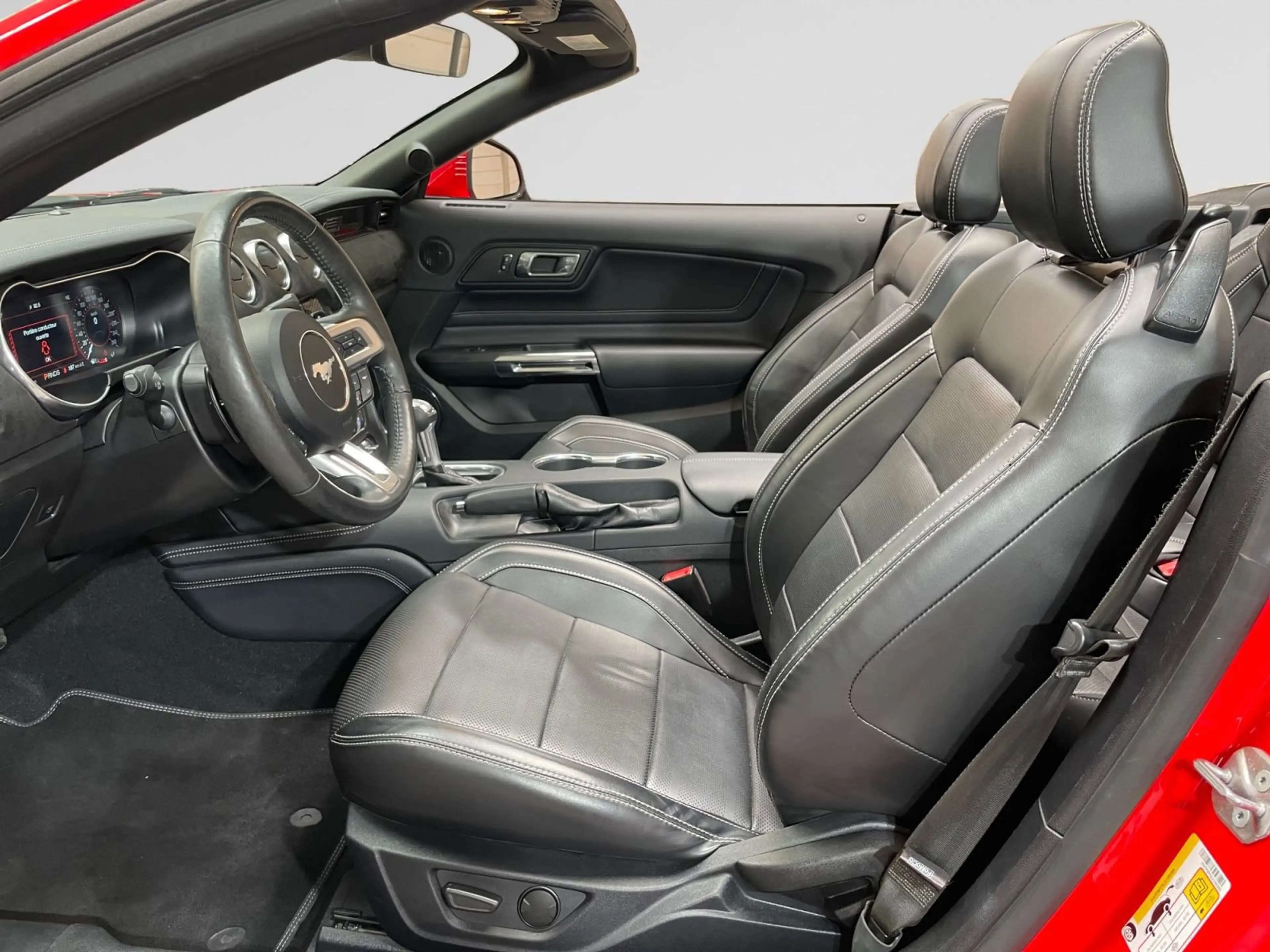 Ford Mustang 5.0L V8 446CV GT AUTO — photo 5