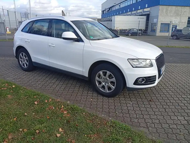 Audi Q5 2.0 TDI 110 kW Klima PDC