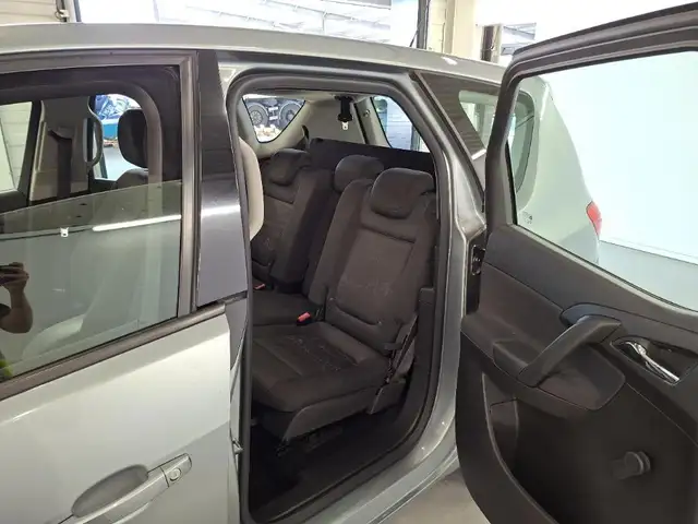 Opel Meriva view 8