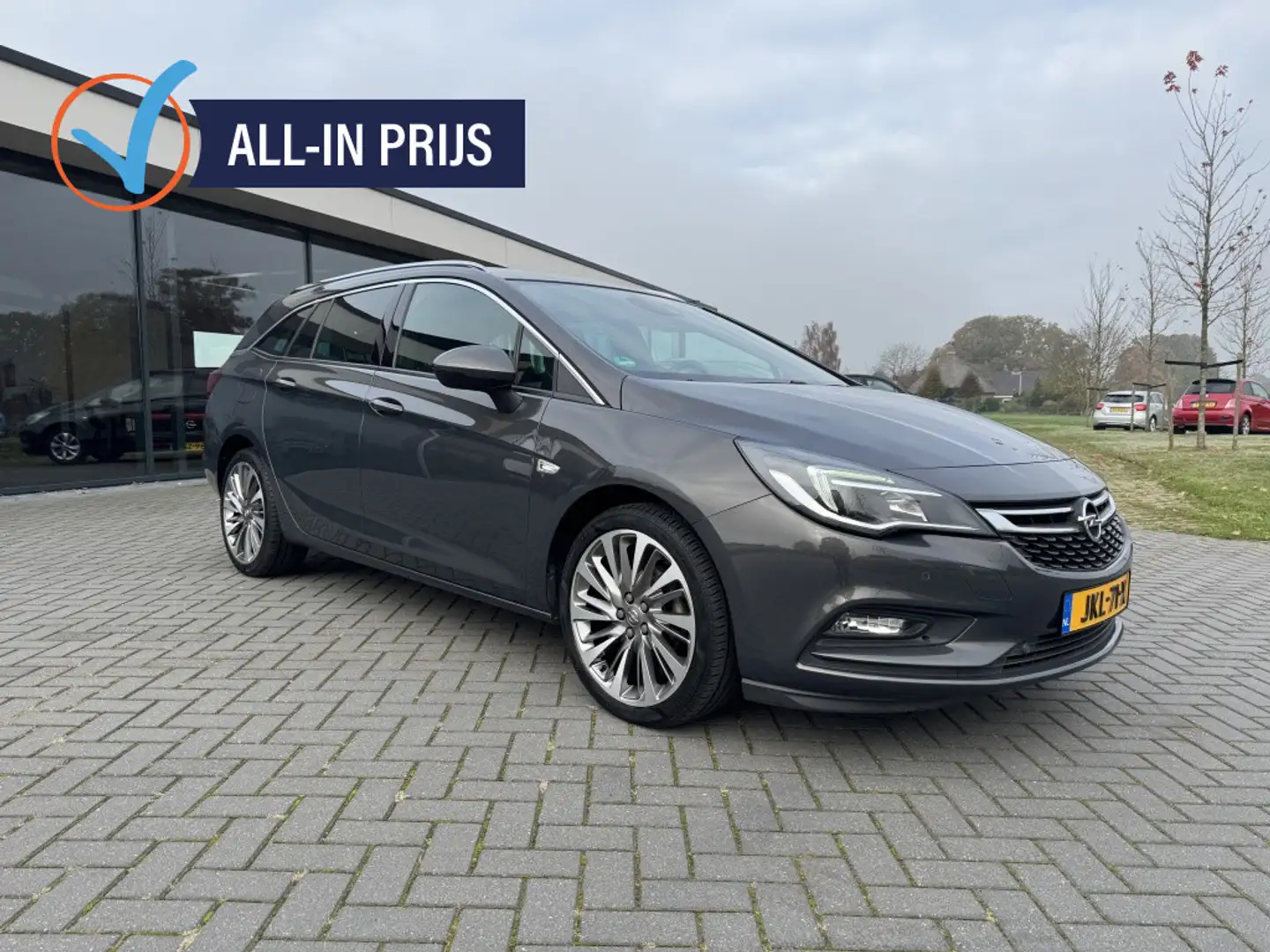 Opel Astra Sports Tourer 1.4 Innovation Grau - 1