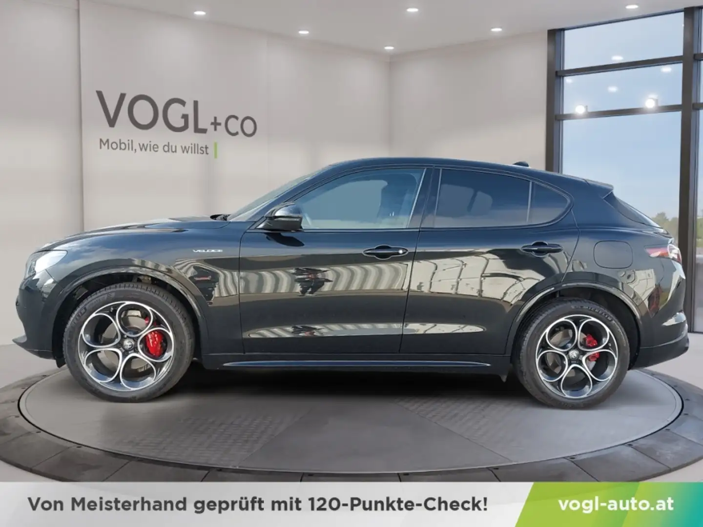 Alfa Romeo Stelvio Veloce  2.0 16V 280 Schwarz - 2