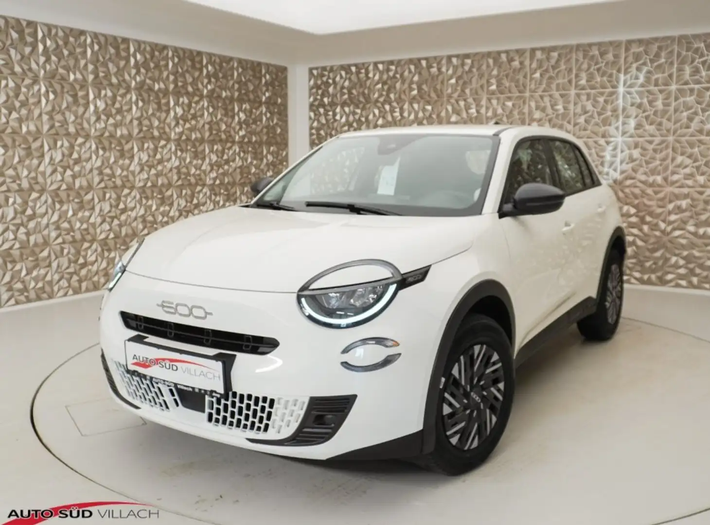 Fiat 600 Hybrid-600 T-Gen3 145 Weiß - 1