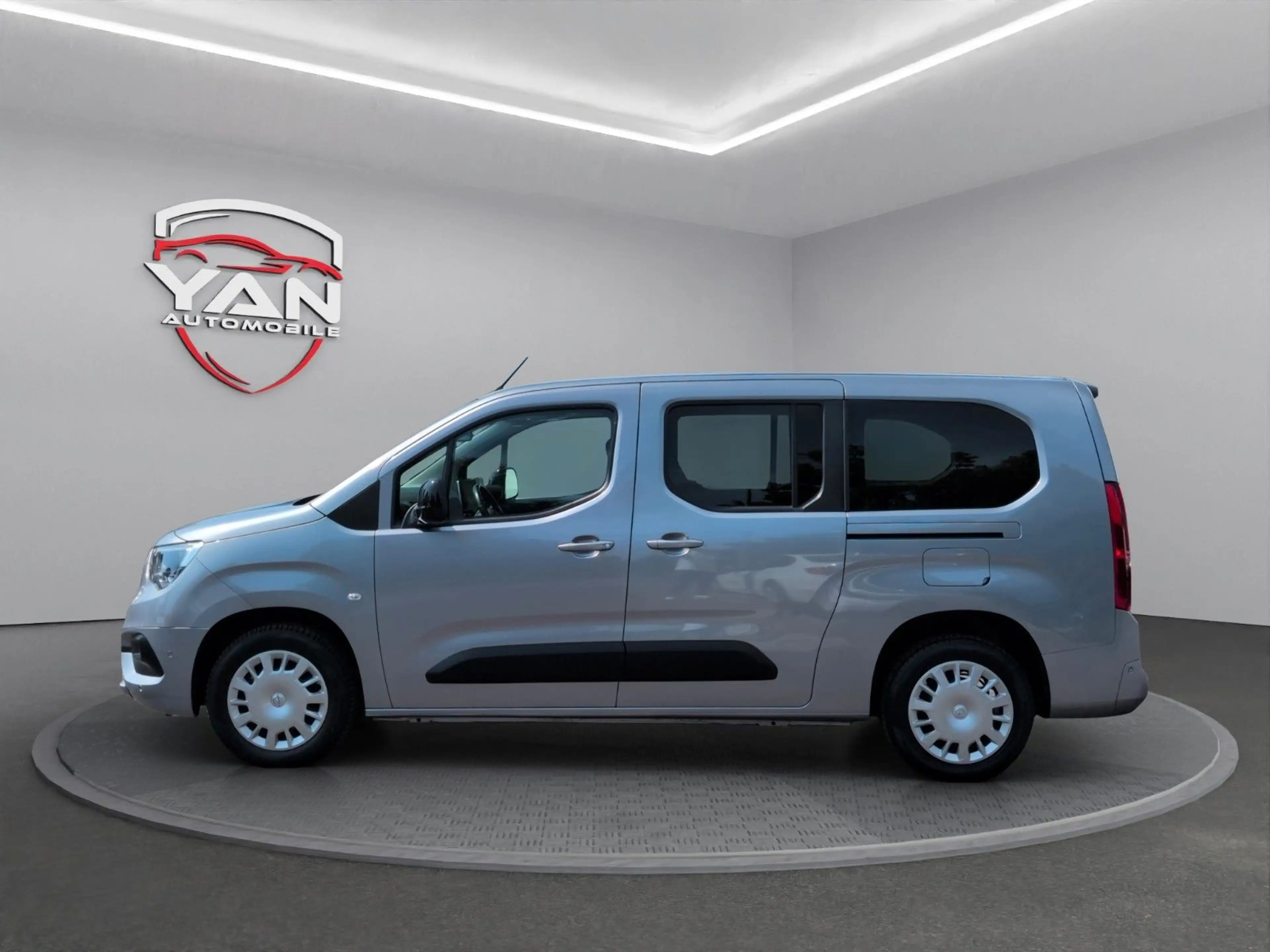 Opel Combo Life 1.5 XL/L2 *Kamera*Android Auto*AHK* — photo 9