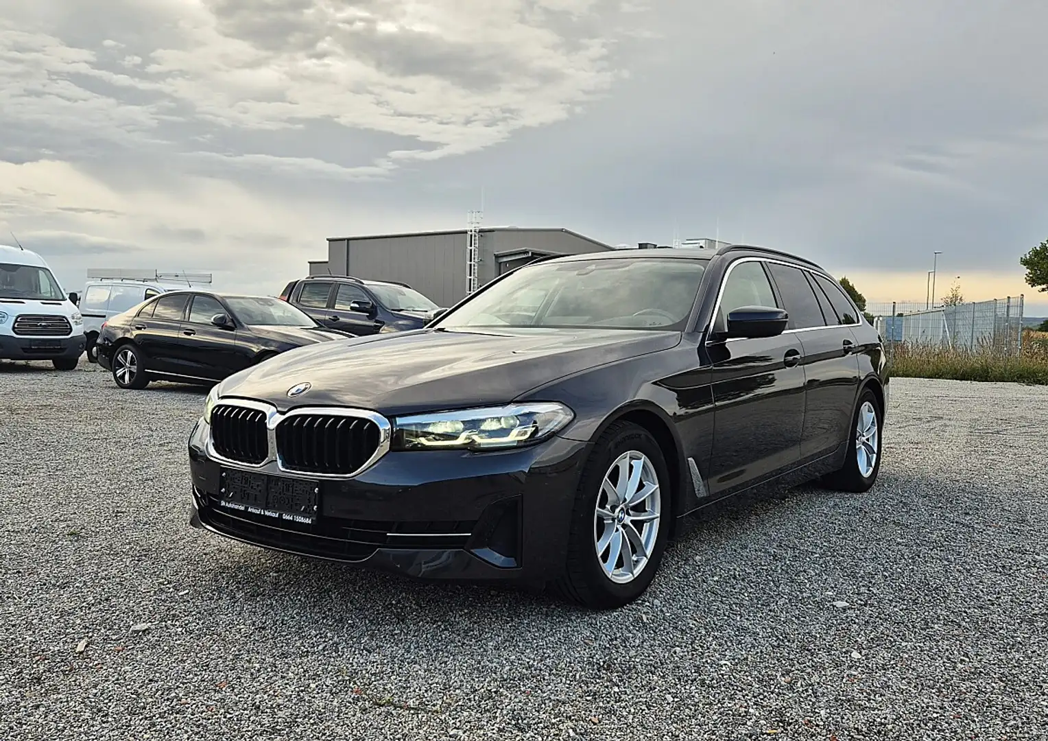 BMW 520 5er-Reihe 5er - 520 d Grau - 2