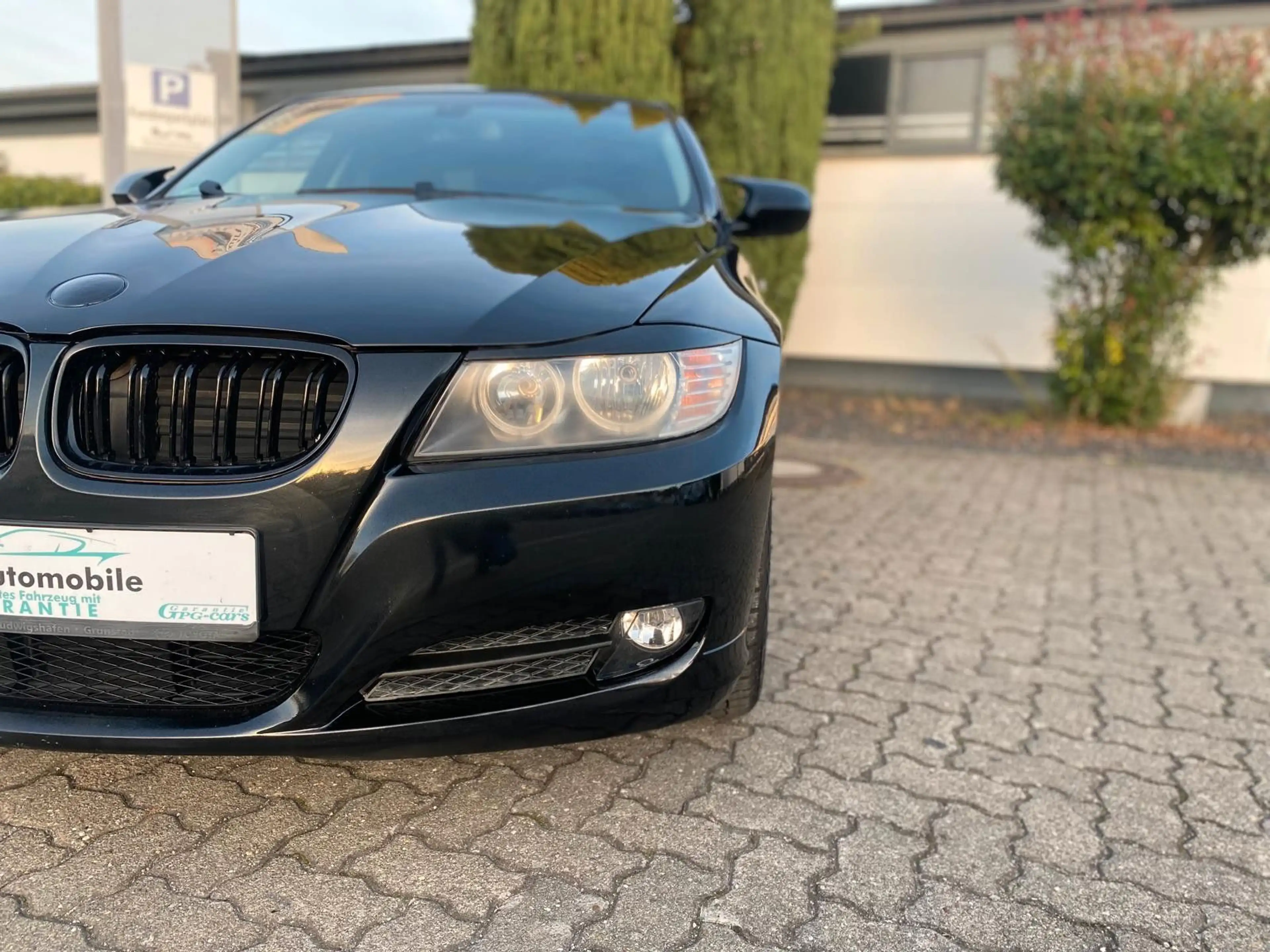 BMW 318 /M Paket/Auto/Navi/Insp&Tüv Neu
