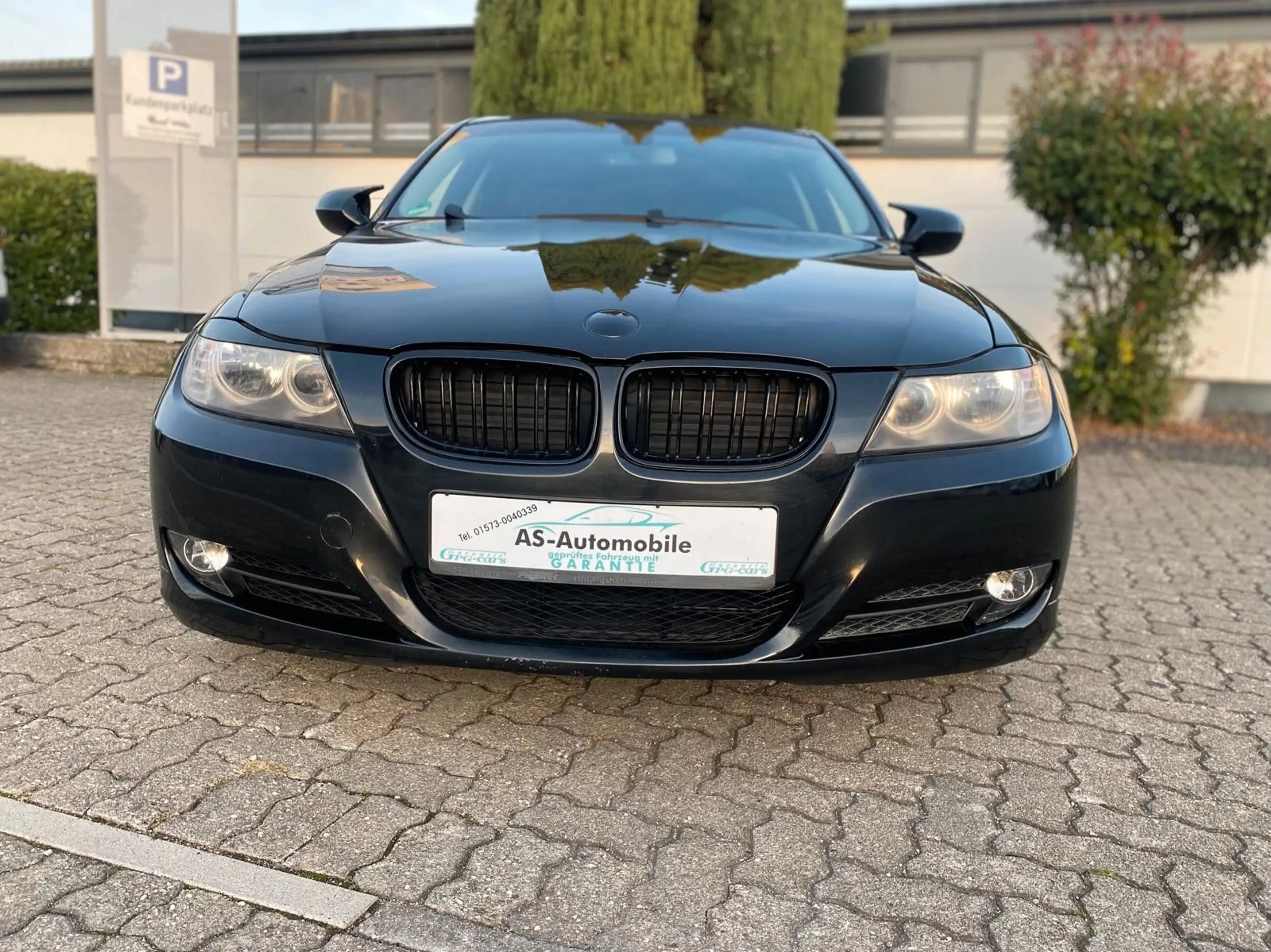BMW 318 /M Paket/Auto/Navi/Insp&Tüv Neu — photo 3