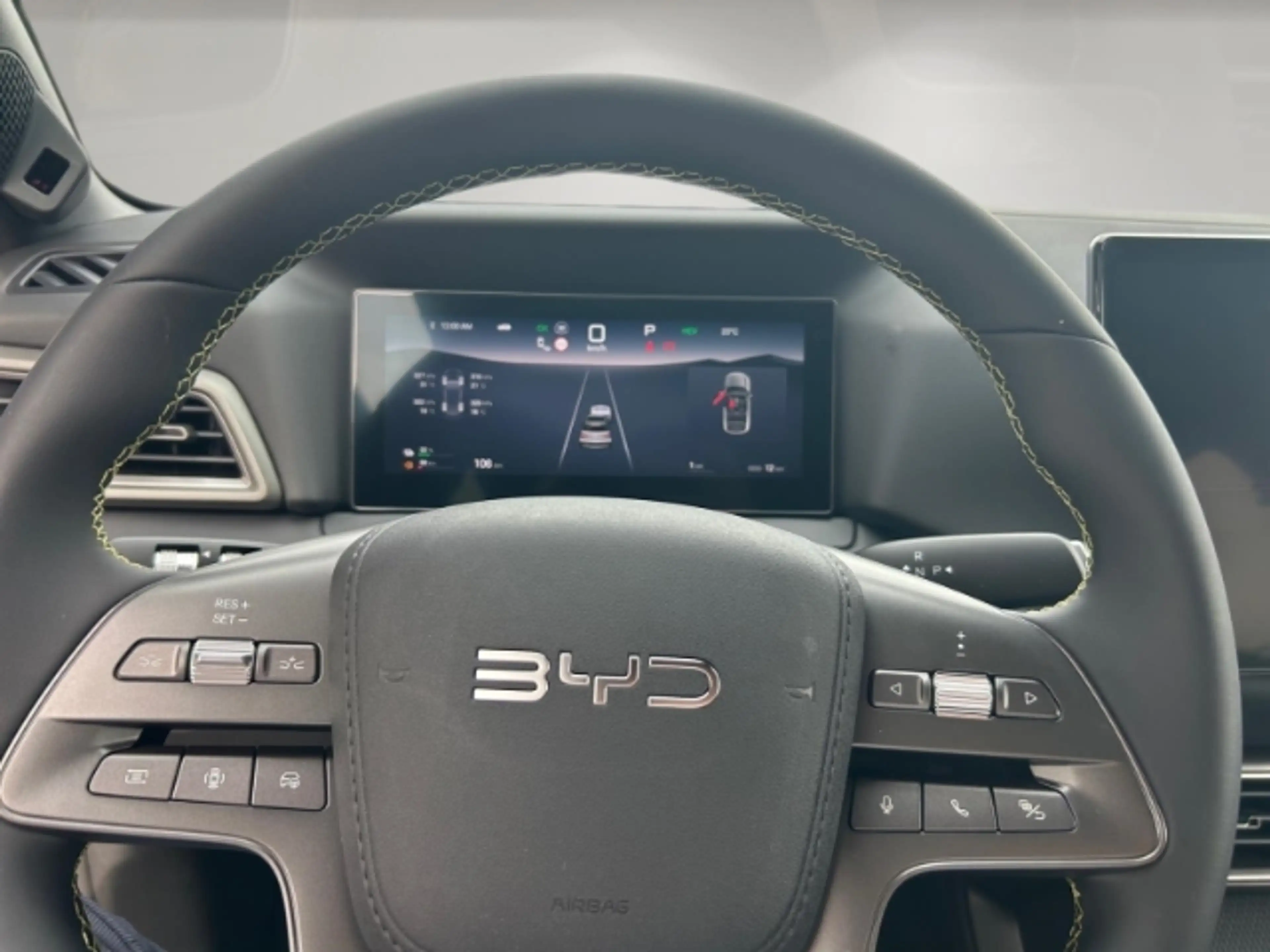 BYD Atto 2 DM-i 1.5 Boost 360 Grad/Navi/Panorama/Sitzheizung/ — photo 9