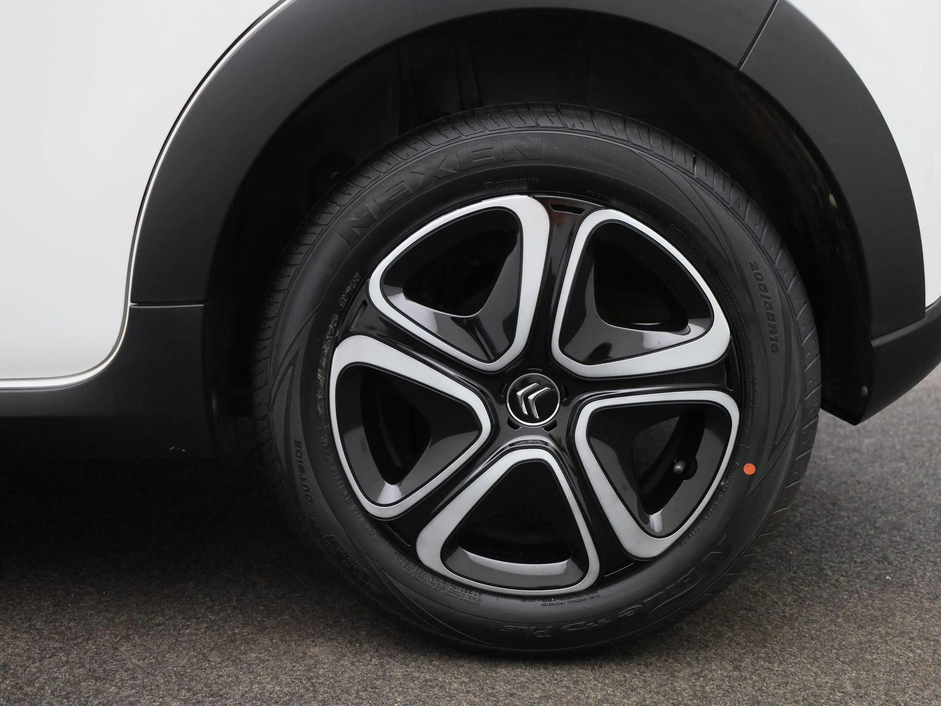 Citroen C3 1.2 PureTech 83 S&S MAN Feel — photo 13