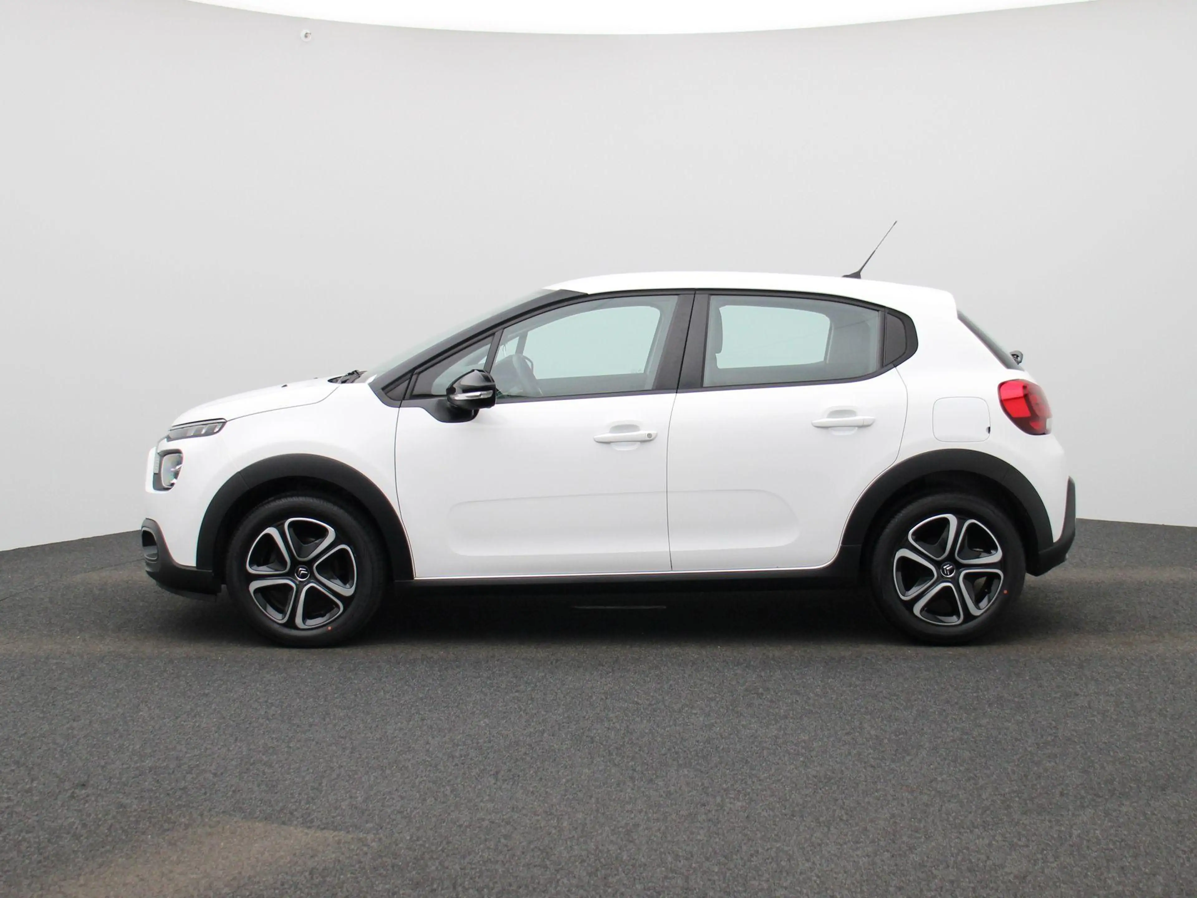 Citroen C3 1.2 PureTech 83 S&S MAN Feel — photo 4