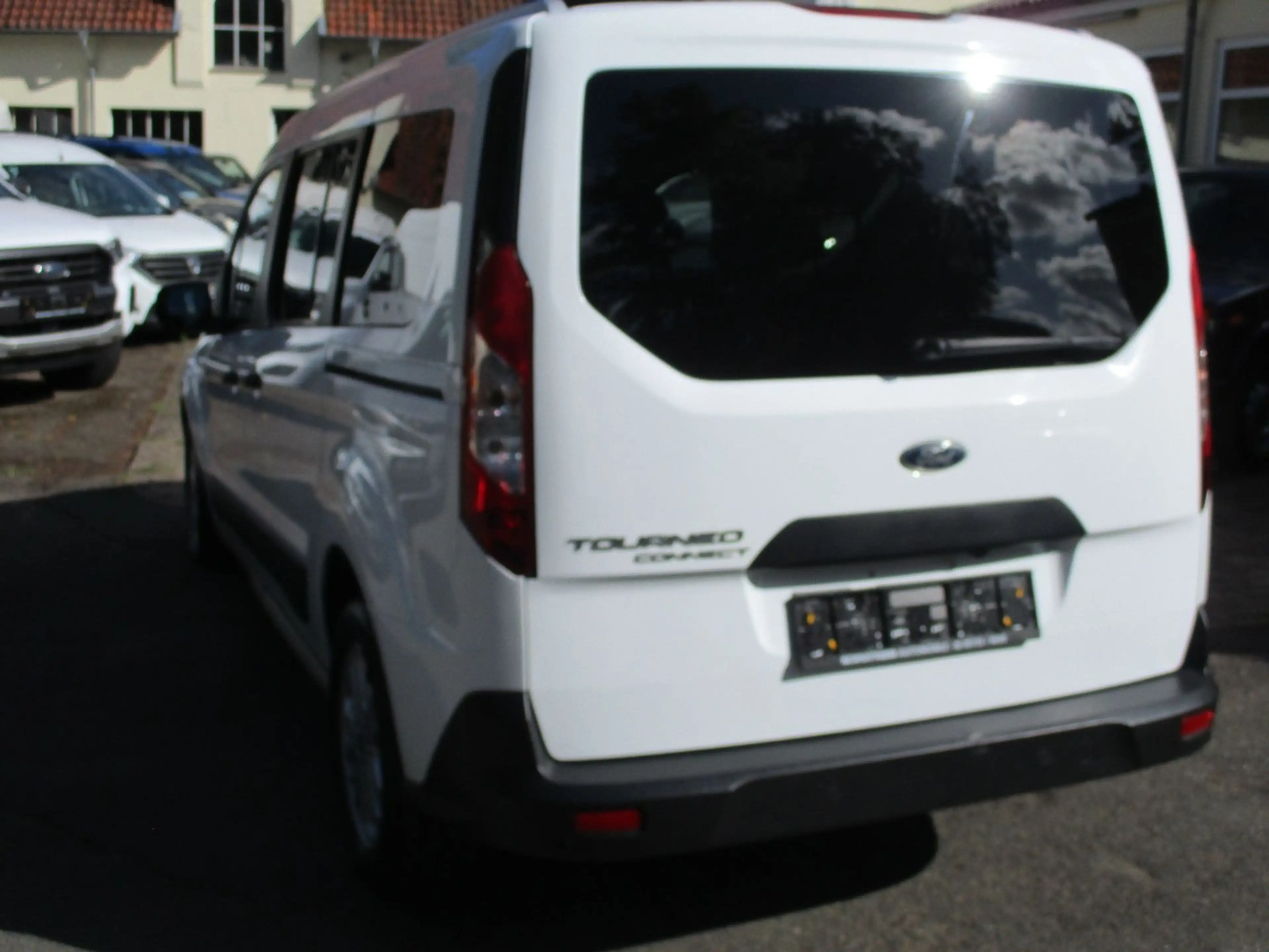 Ford Tourneo Connect Grand Tourneo Connect — photo 7