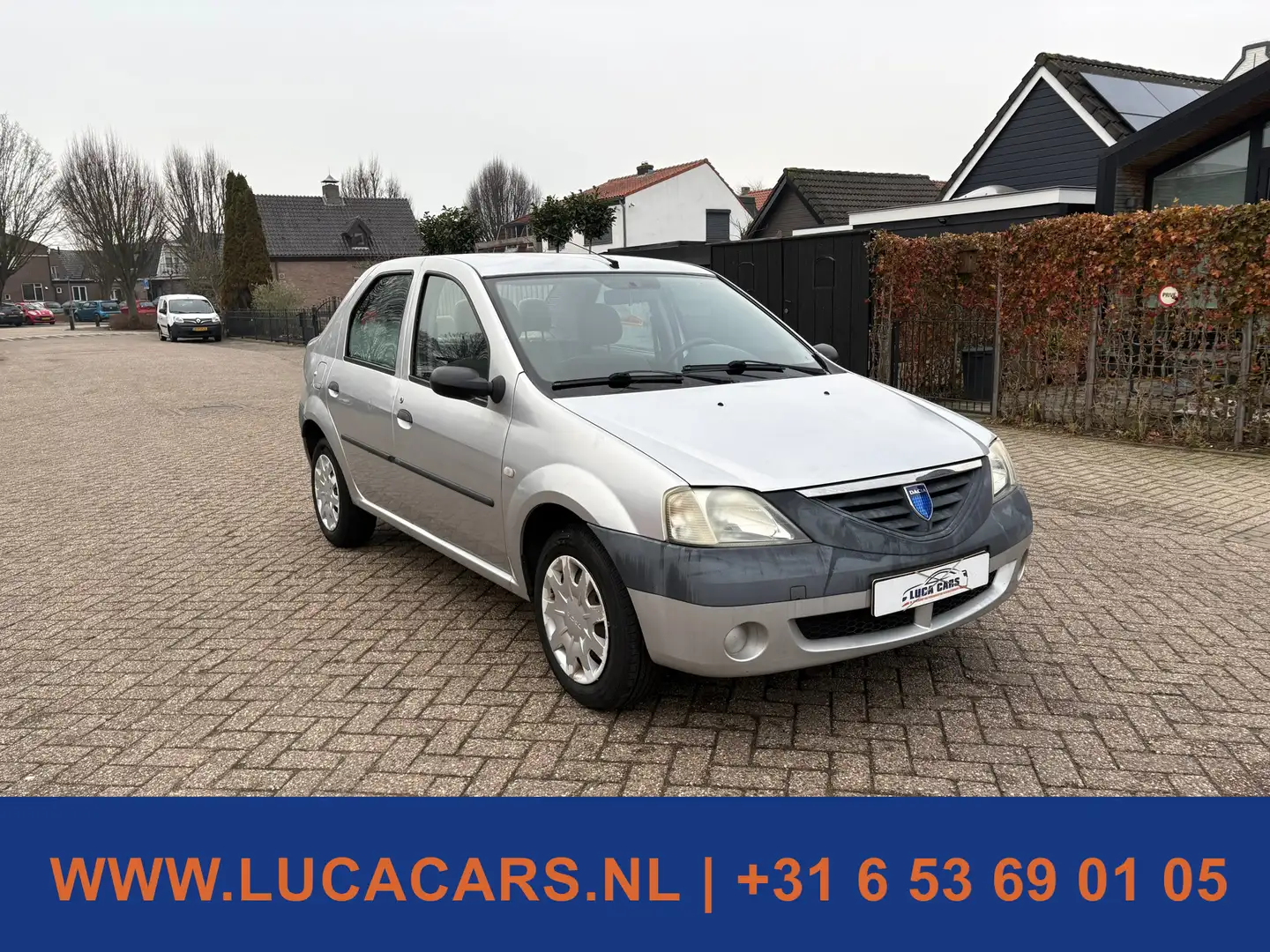 Dacia Logan 1.4 Lauréate NIEUWE APK! Grau - 2