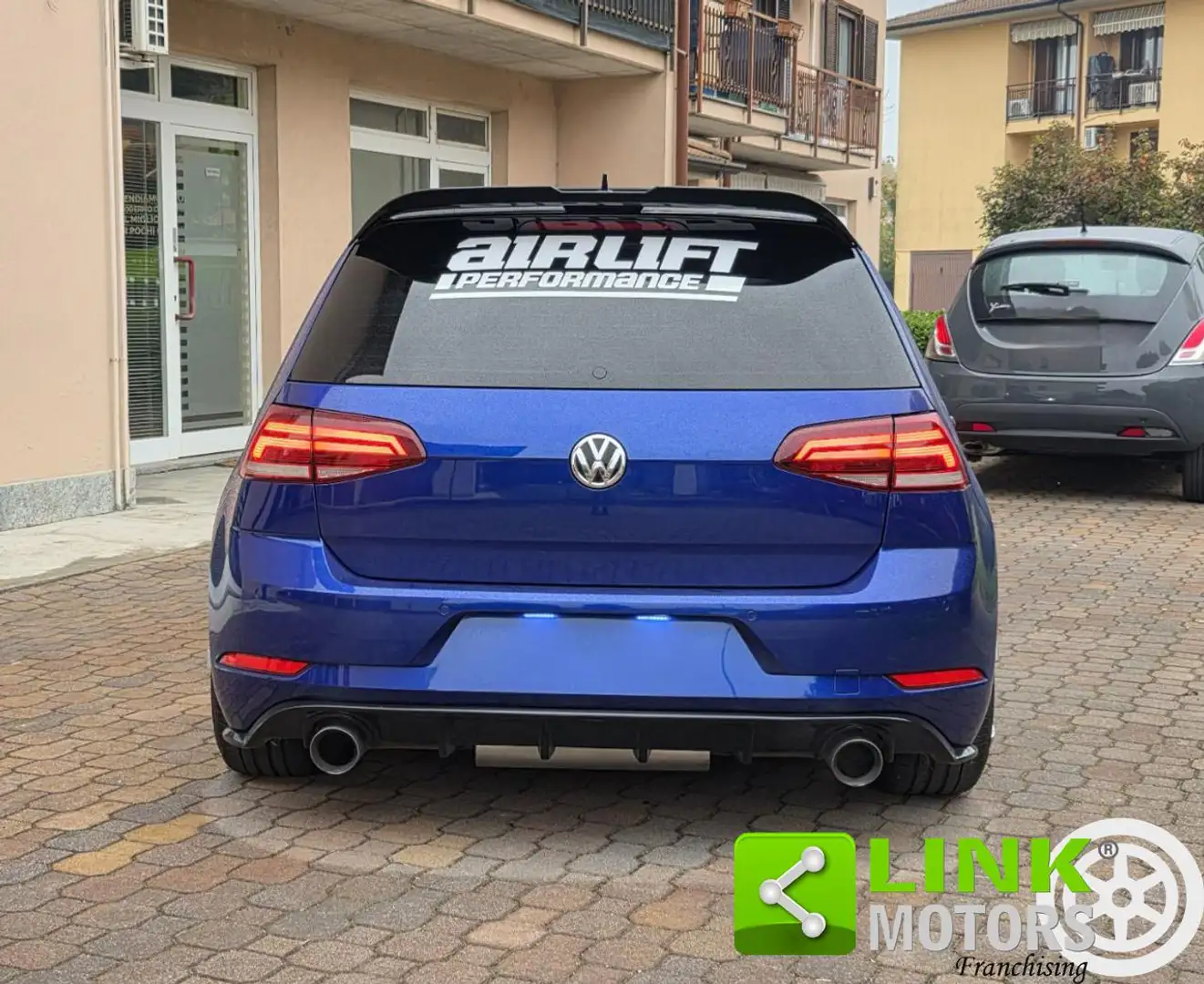 Volkswagen Golf 1.5 TSI 150 CV R Line Airlift Omologato Blu/Azzurro - 2