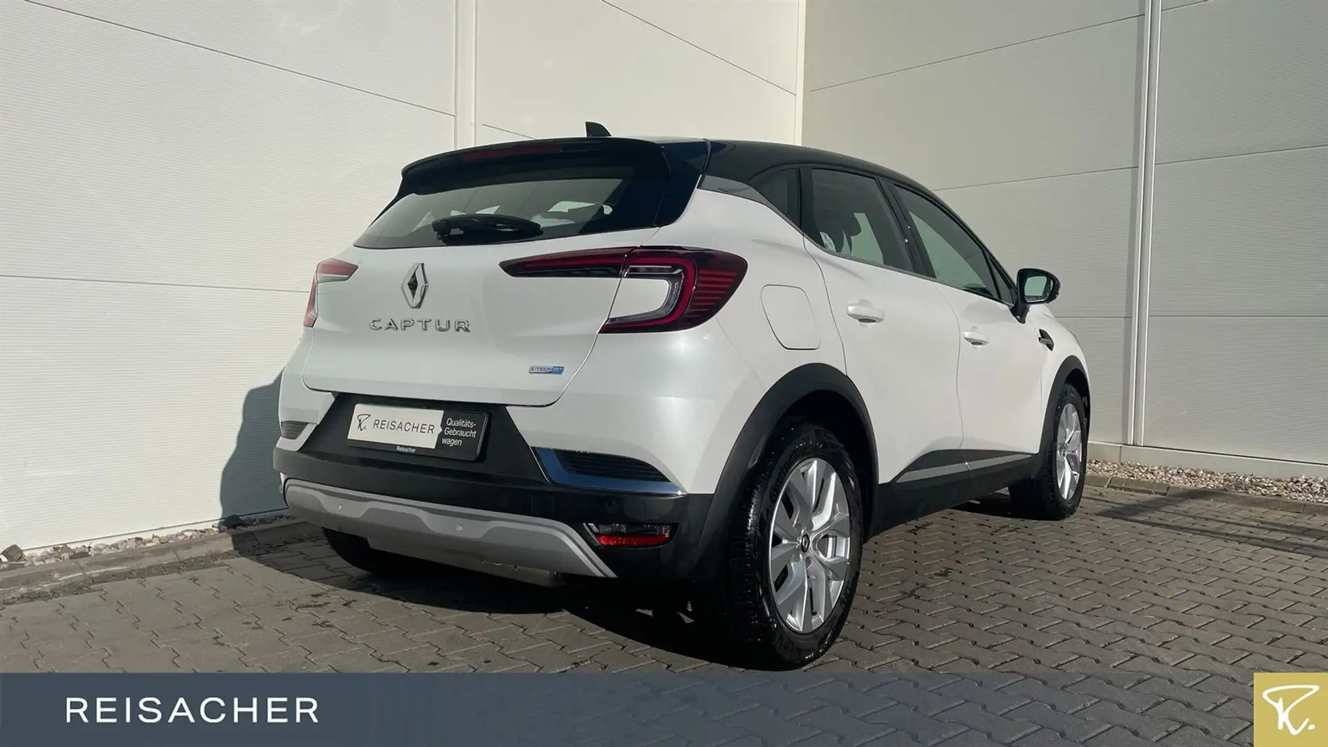 Renault Captur e ETech Plug-in Hybrid 160 Iconic Navi,LED Weiß - 2
