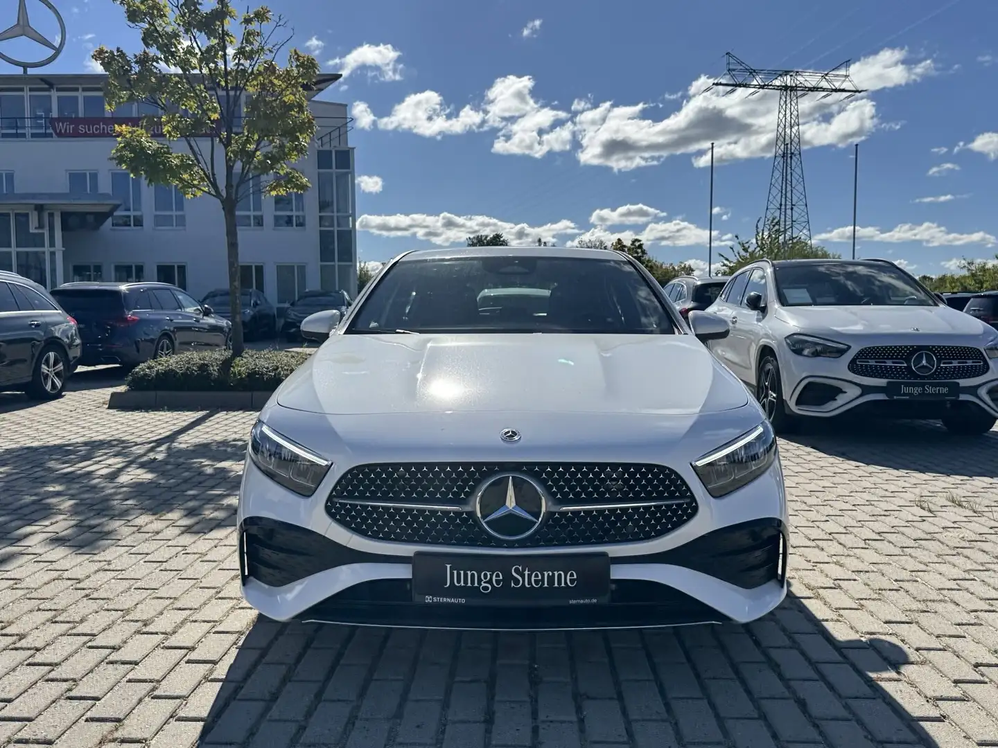 Mercedes-Benz A 180 A 180 AMG Line Advanced Plus Smartphone Integration Weiß - 2