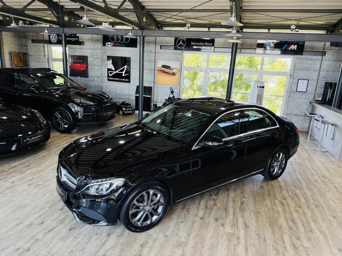 Mercedes-Benz C 250 Avantgarde BlueTec  d*SHD*360°KAM*LED*NAVI Noir - 2