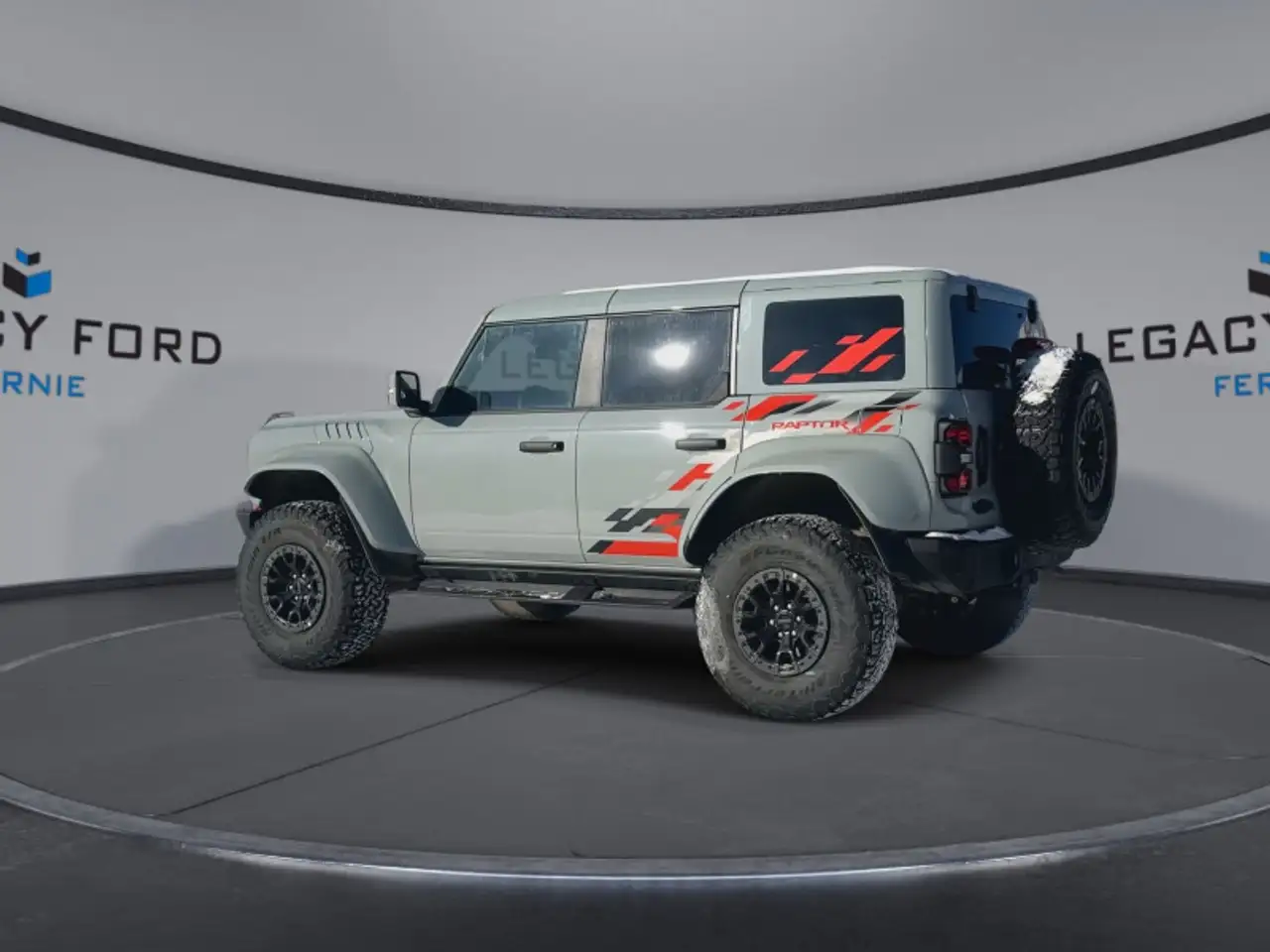 Ford Bronco снимка Ford Bronco