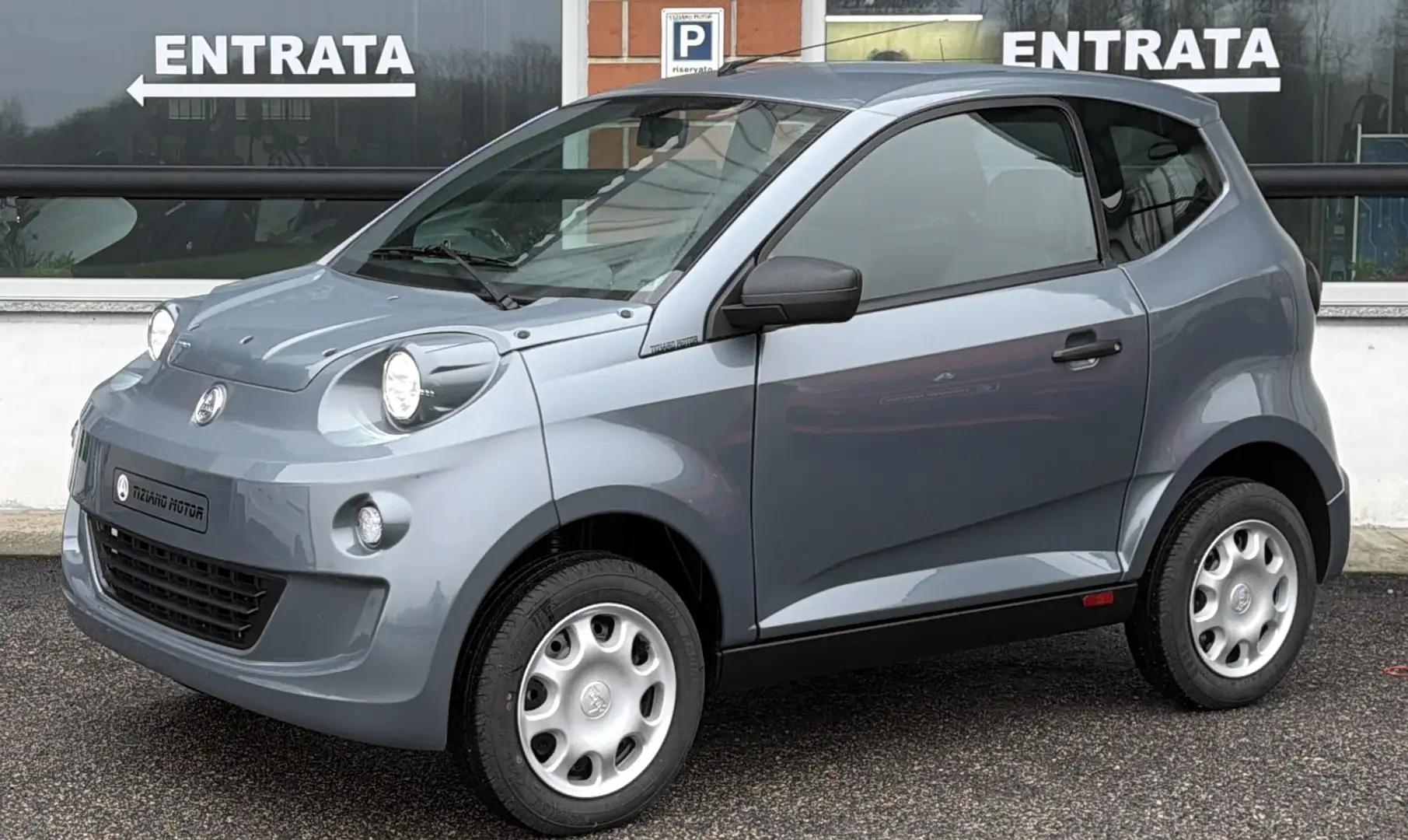 Aixam A. E-Minauto Access Grau - 2