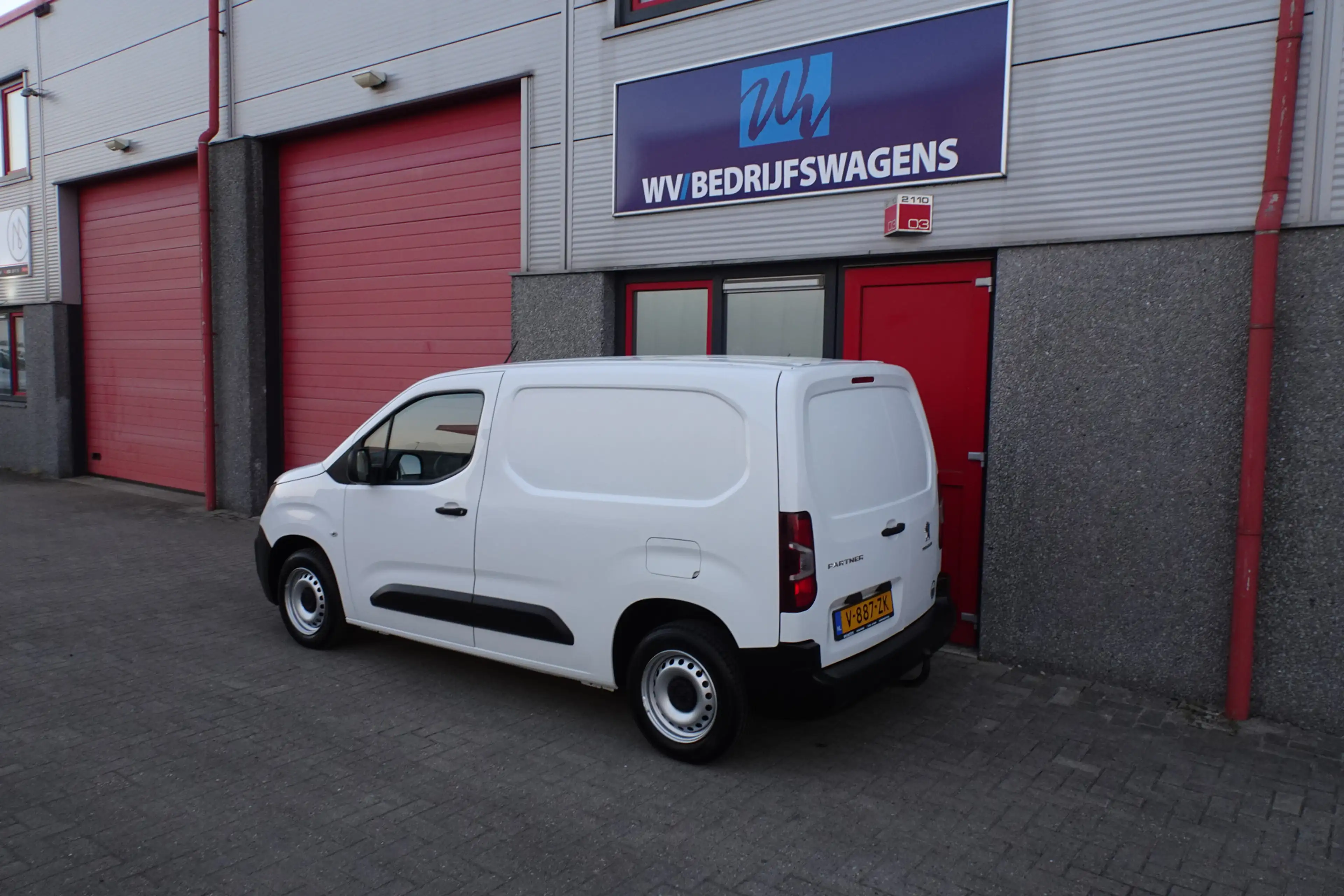 Peugeot Partner 1.6 BlueHDI Pro airco trekhaak — photo 2