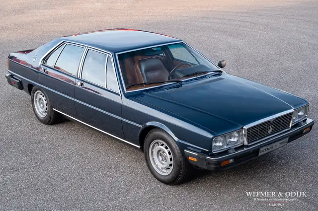Maserati Quattroporte view 2