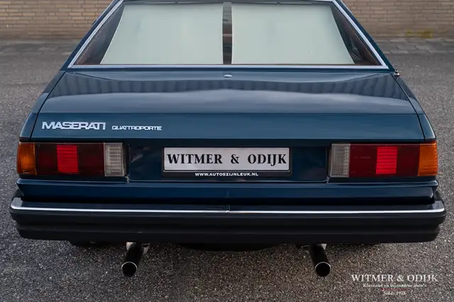 Maserati Quattroporte view 13