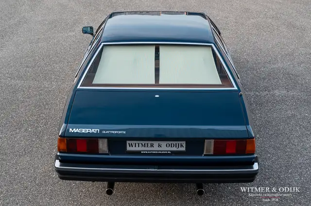 Maserati Quattroporte view 10