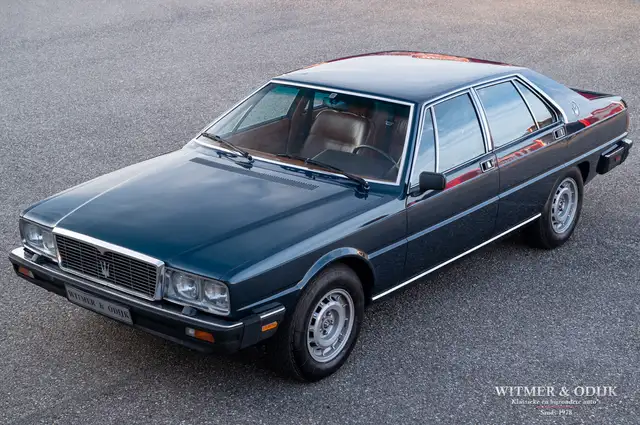 Maserati Quattroporte view 7
