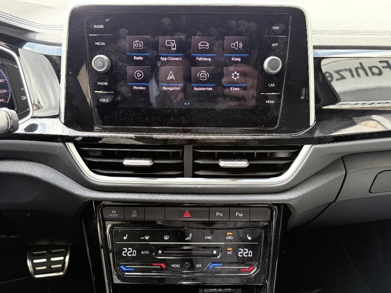 Volkswagen T-Roc R-Line 1.5 TSI DSG R-Line*LED*NAVI*ACC* — photo 15