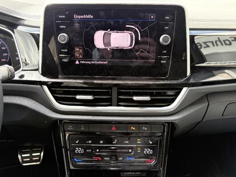 Volkswagen T-Roc R-Line 1.5 TSI DSG R-Line*LED*NAVI*ACC* — photo 13