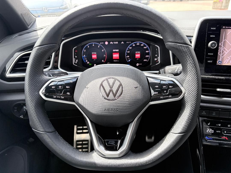 Volkswagen T-Roc R-Line 1.5 TSI DSG R-Line*LED*NAVI*ACC* — photo 9