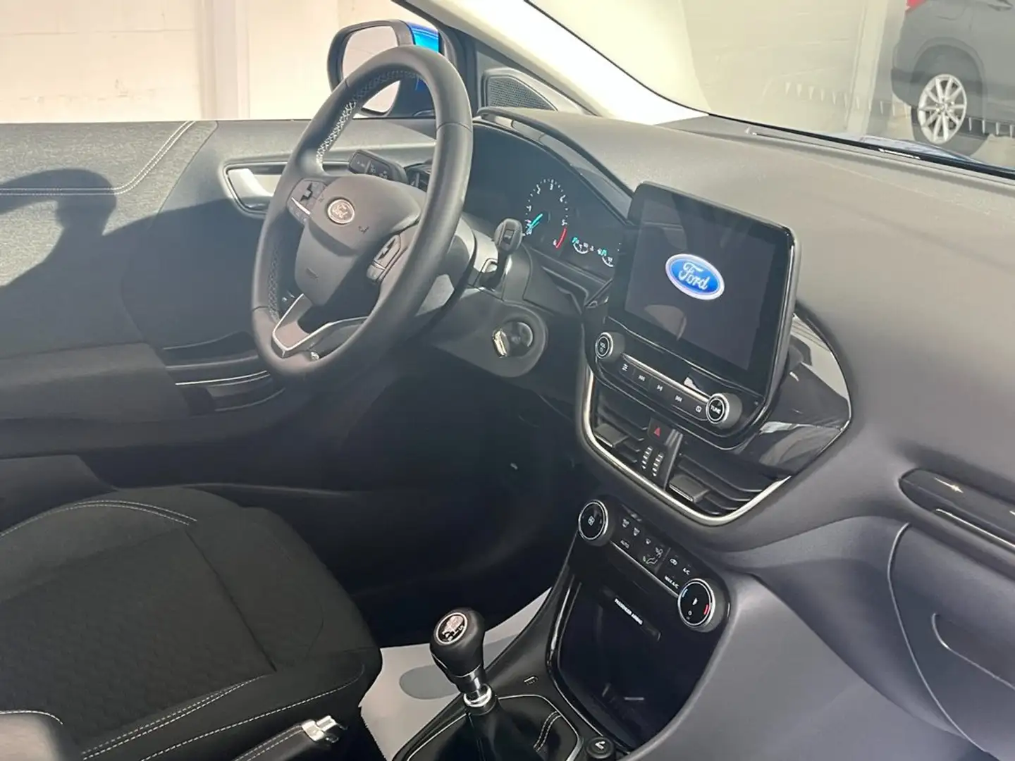 Ford Puma 1.5 Ecoblue Titanium 120 Bleu - 2